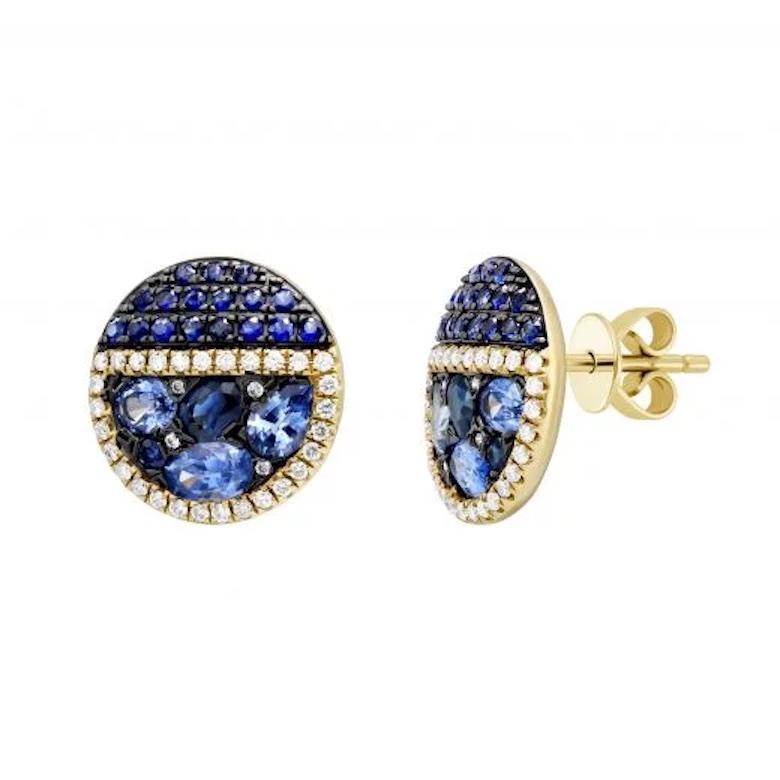 Baguette Cut Every Day Blue Sapphire Yellow 18K Gold Stud Earrings for Her For Sale