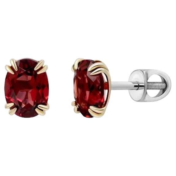 Every Day Modern Emerald White 14k Gold Earrings for Her In New Condition For Sale In Genève, GE