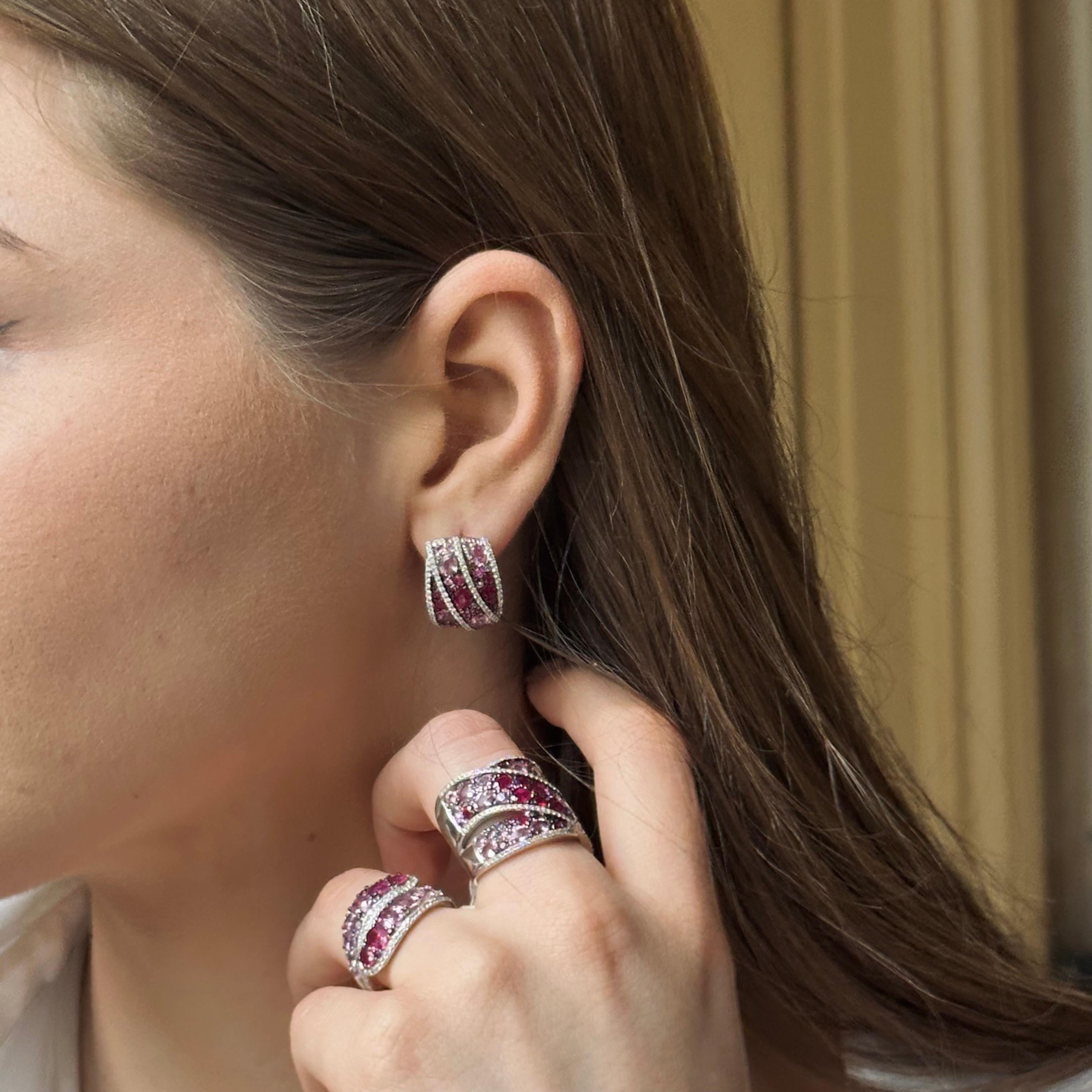 Todos los días Zafiro Rosa Rubí Diamante Pendiente Para Ella en Nuevo estado para la venta en Genève, GE