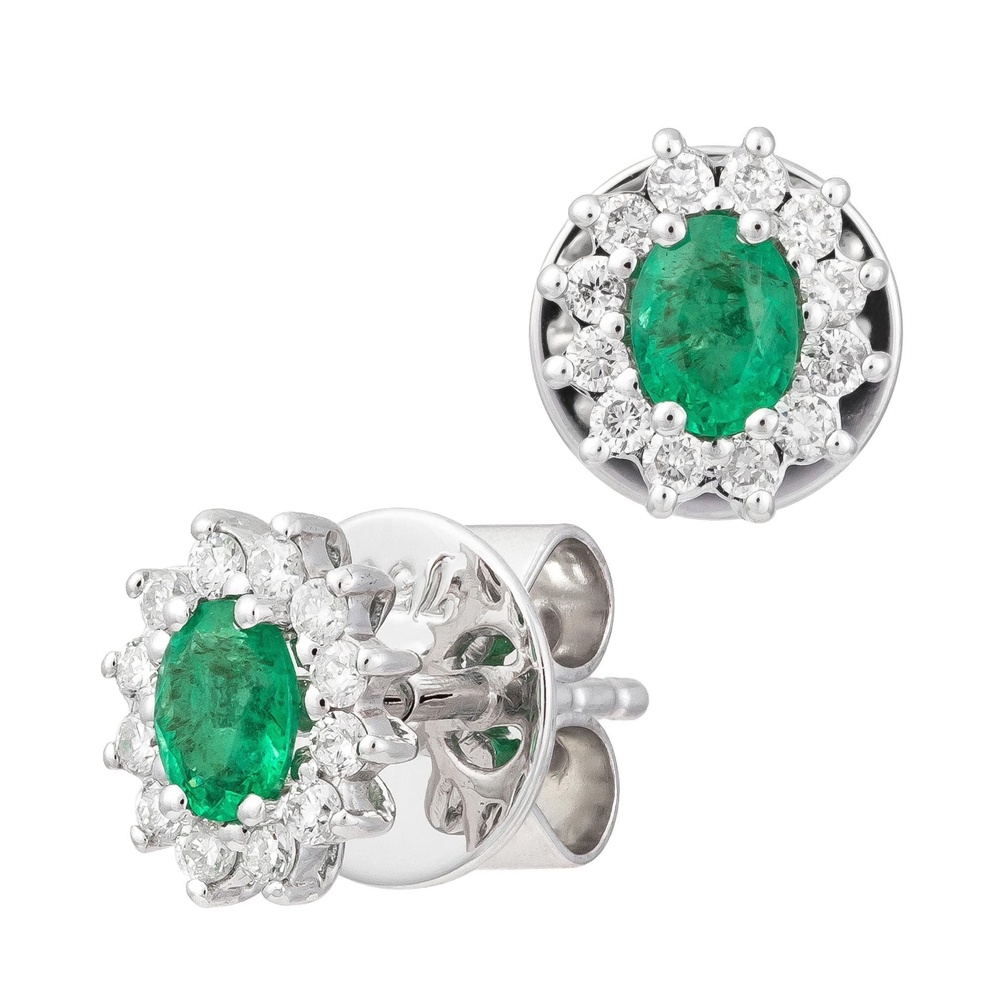 Every Day White Gold 18K Earrings Emerald Diamond for Her In New Condition For Sale In Montreux, CH