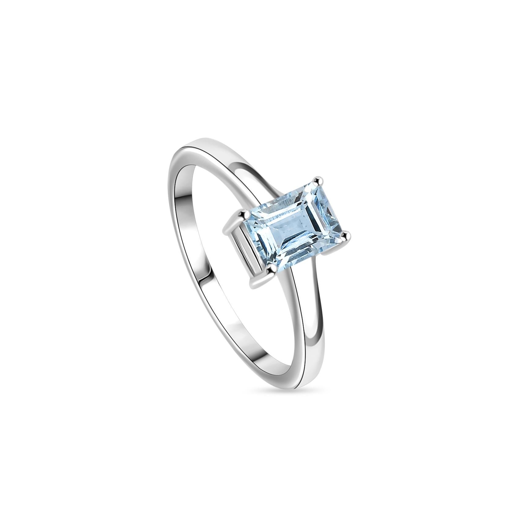 For Sale:  Everyday Aquamarine Solitaire Ring for Women in 14k Solid White Gold 3
