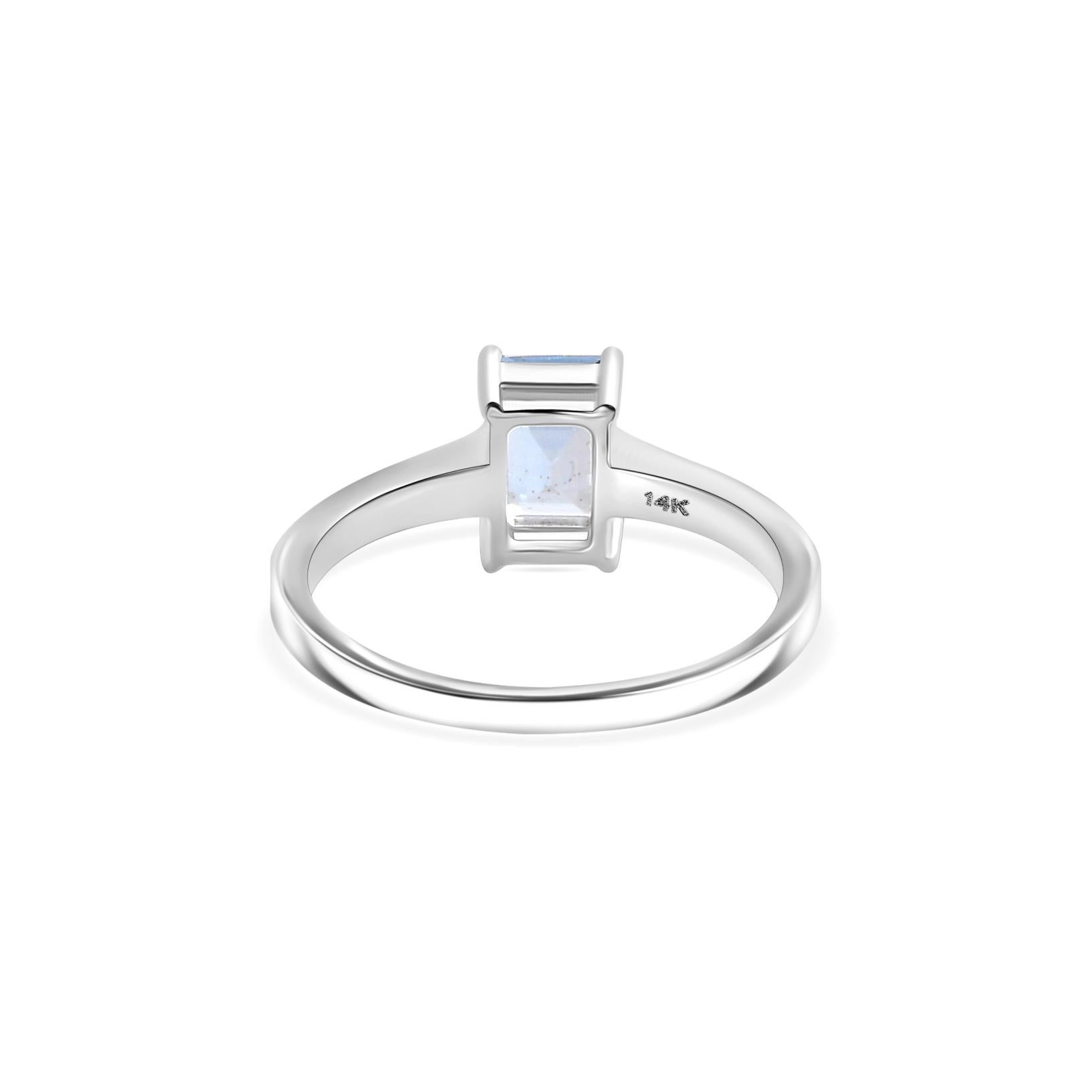 For Sale:  Everyday Aquamarine Solitaire Ring for Women in 14k Solid White Gold 5