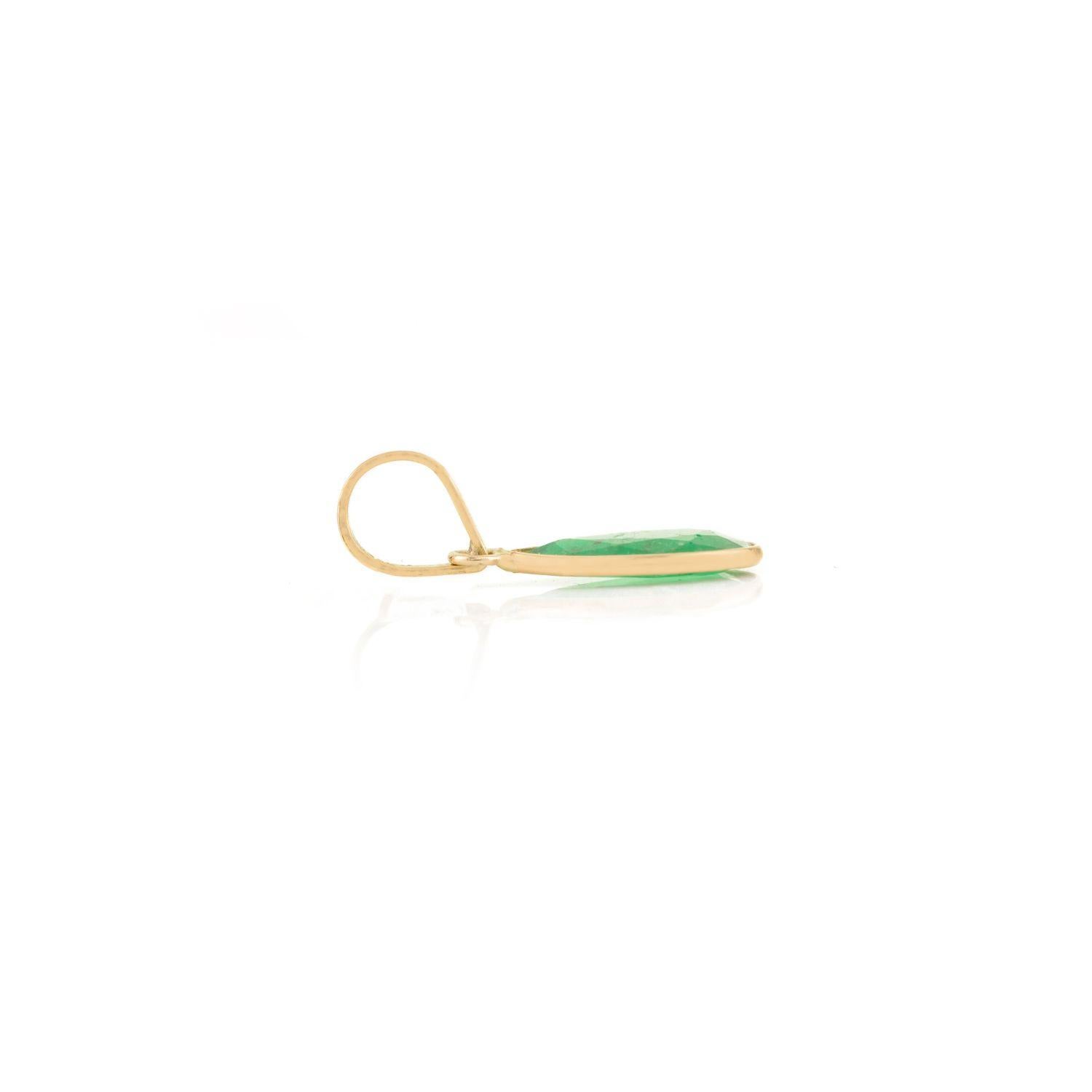 Pendentif émeraude poire de tous les jours Craft en or jaune 14k Cadeau pour maman en vente 2