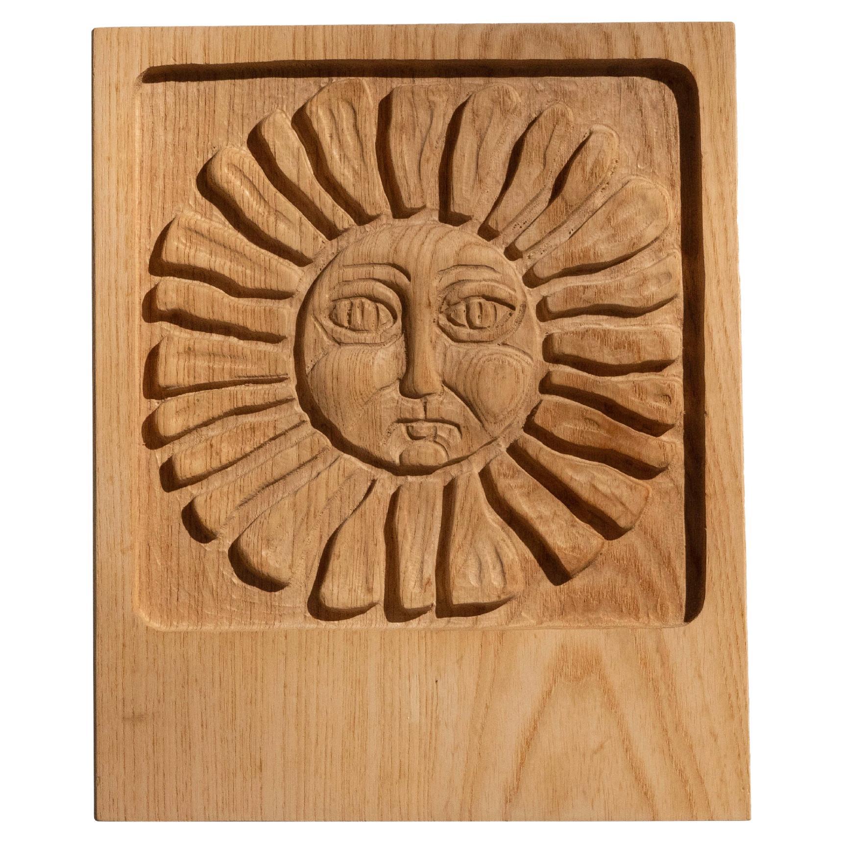 Panneau en bois sculpté au soleil en Oak pour Era Industries, 1970 en vente