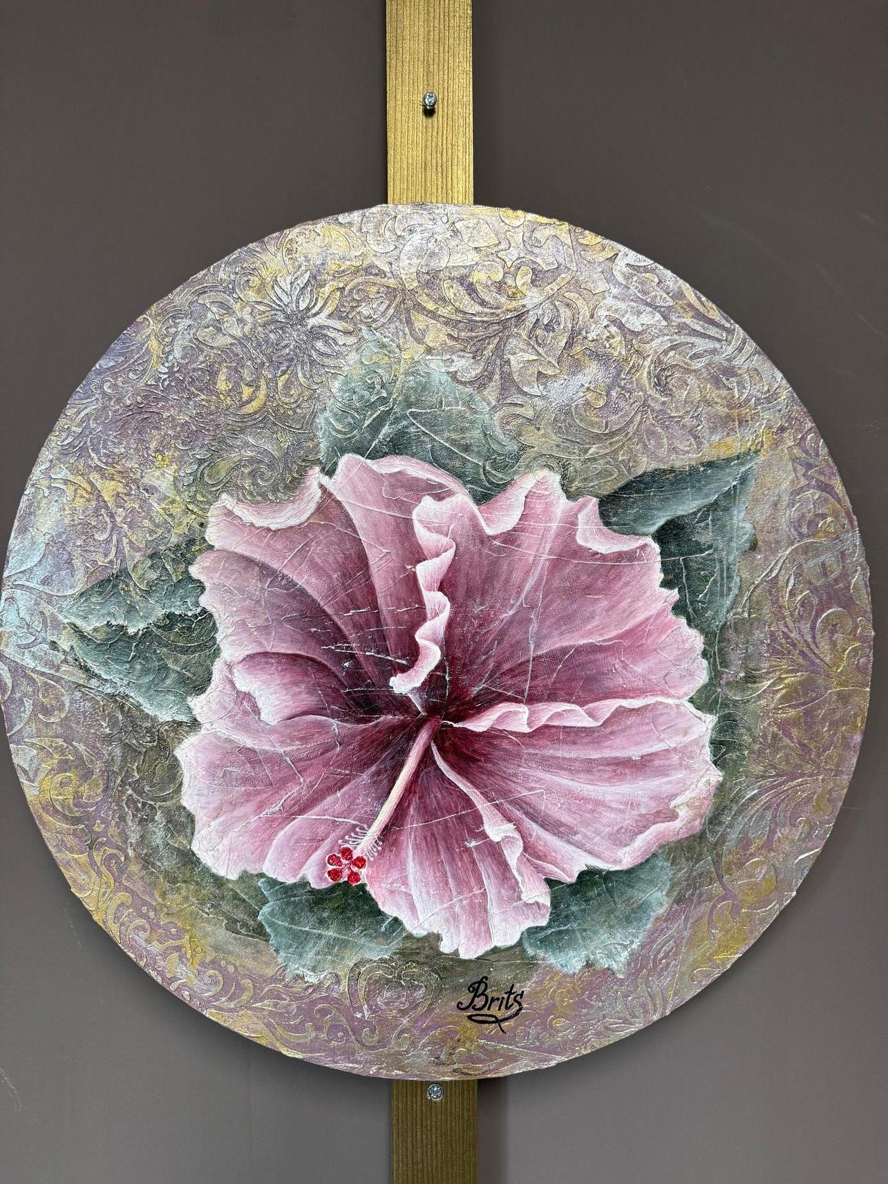 The Dark Hibiscus – Painting von Evgeniya Brits