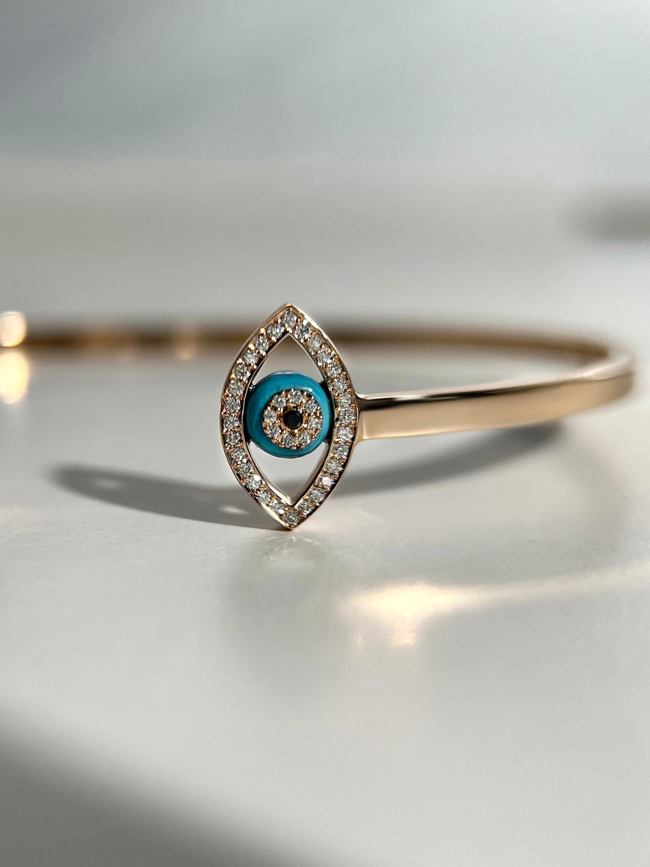 Bracelet jonc Evil Eye en or rose 18 carats Neuf - En vente à Bangkok, TH