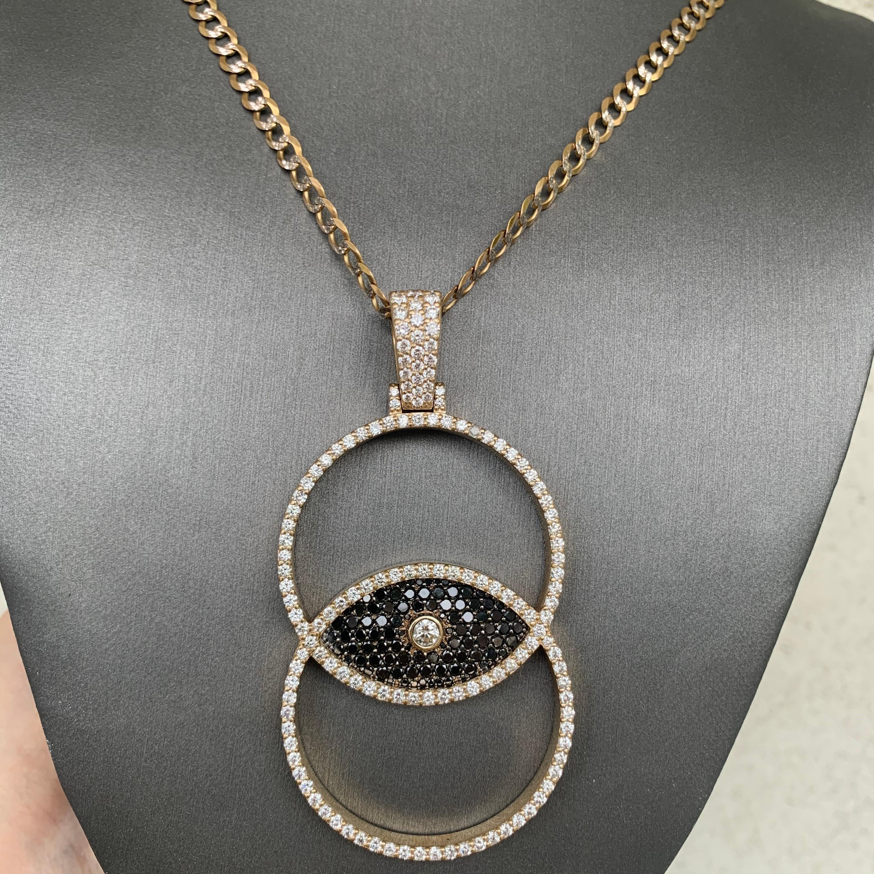 Ciondolo con diamante bianco e nero 