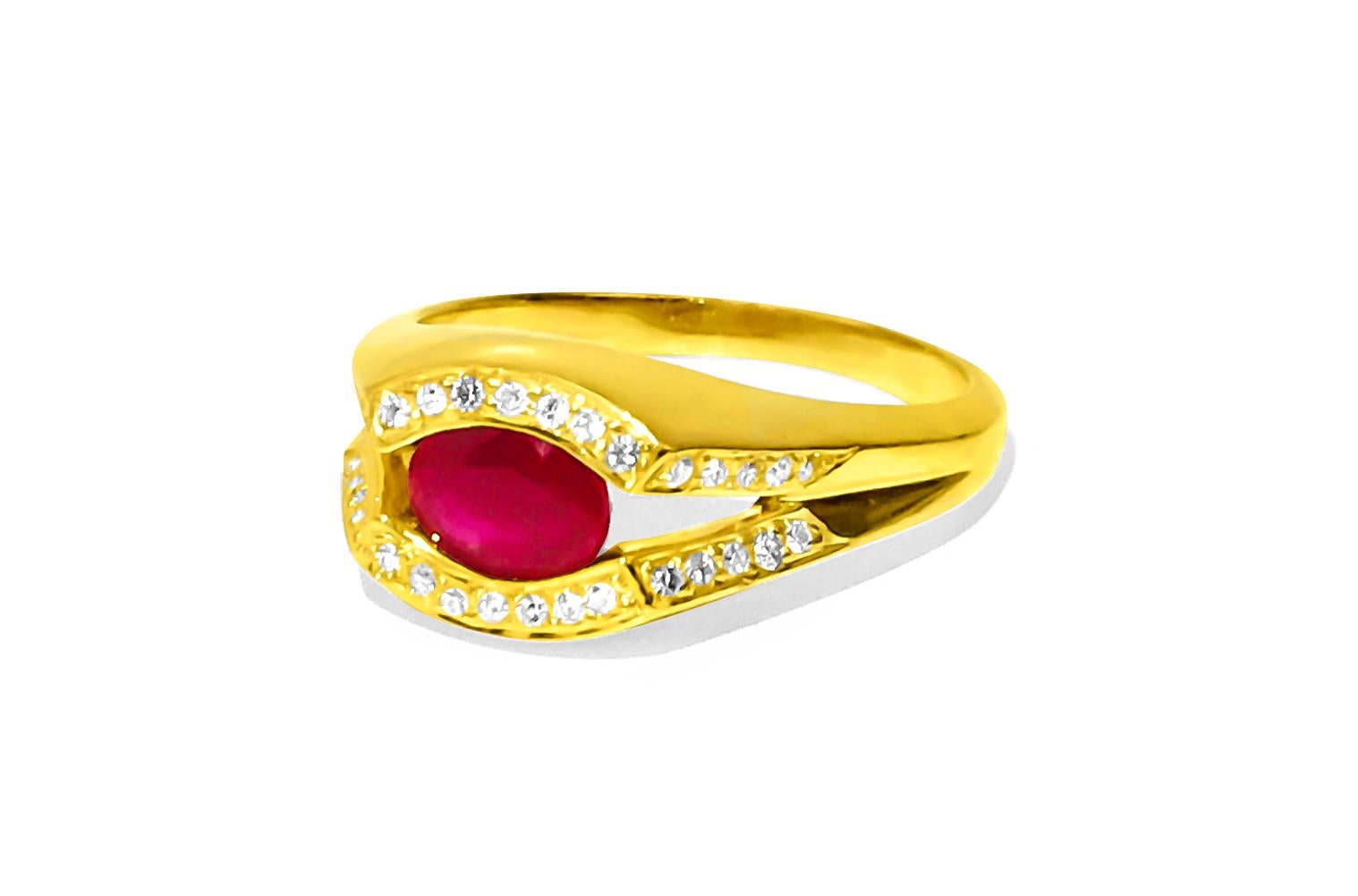 Taglio brillante Anello con diamante e rubino Burma Evil Eye in oro 18 carati in vendita