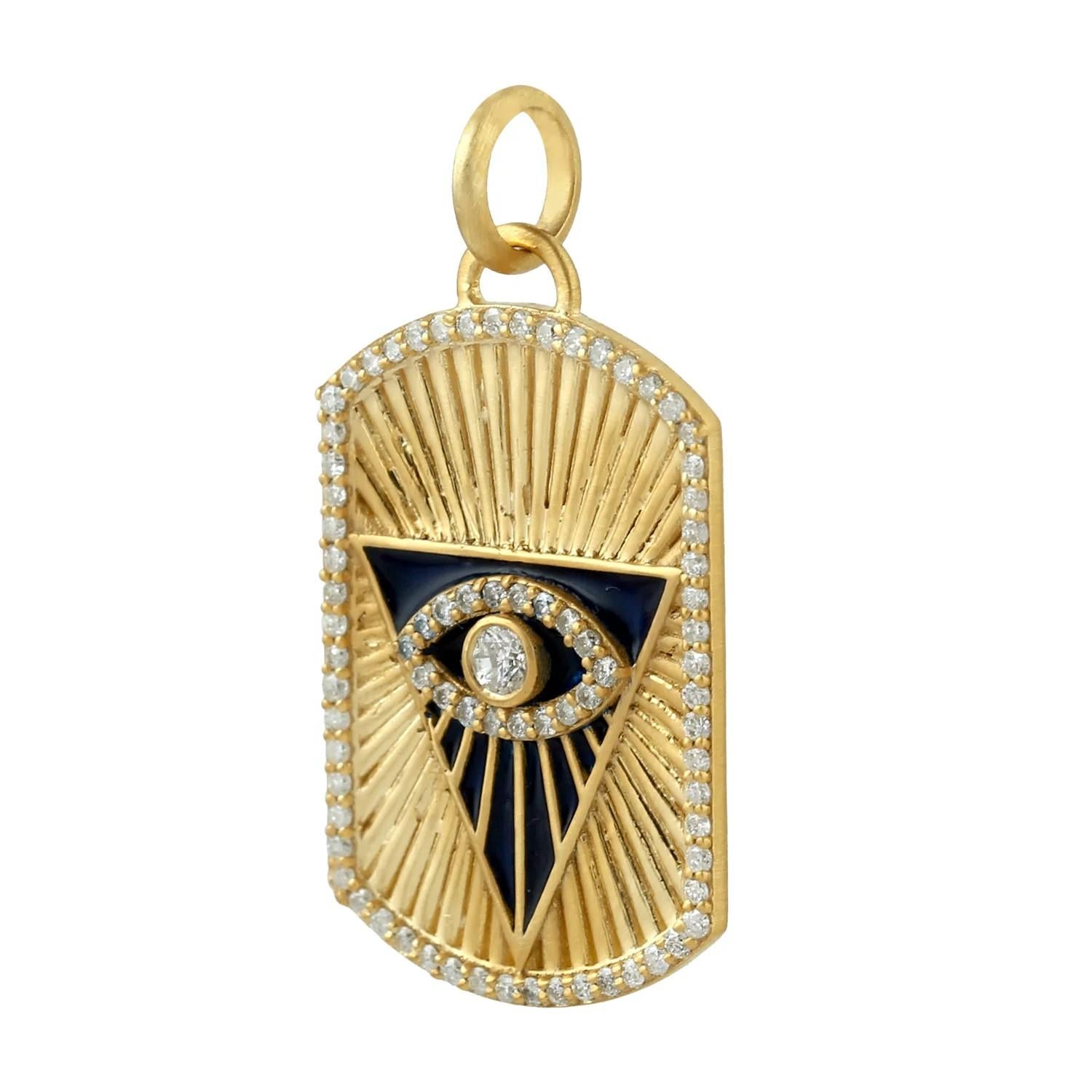 Moderne Meghna Jewels Collier pendentif pyramide en or 14 carats avec diamants « Evil Eye » en vente