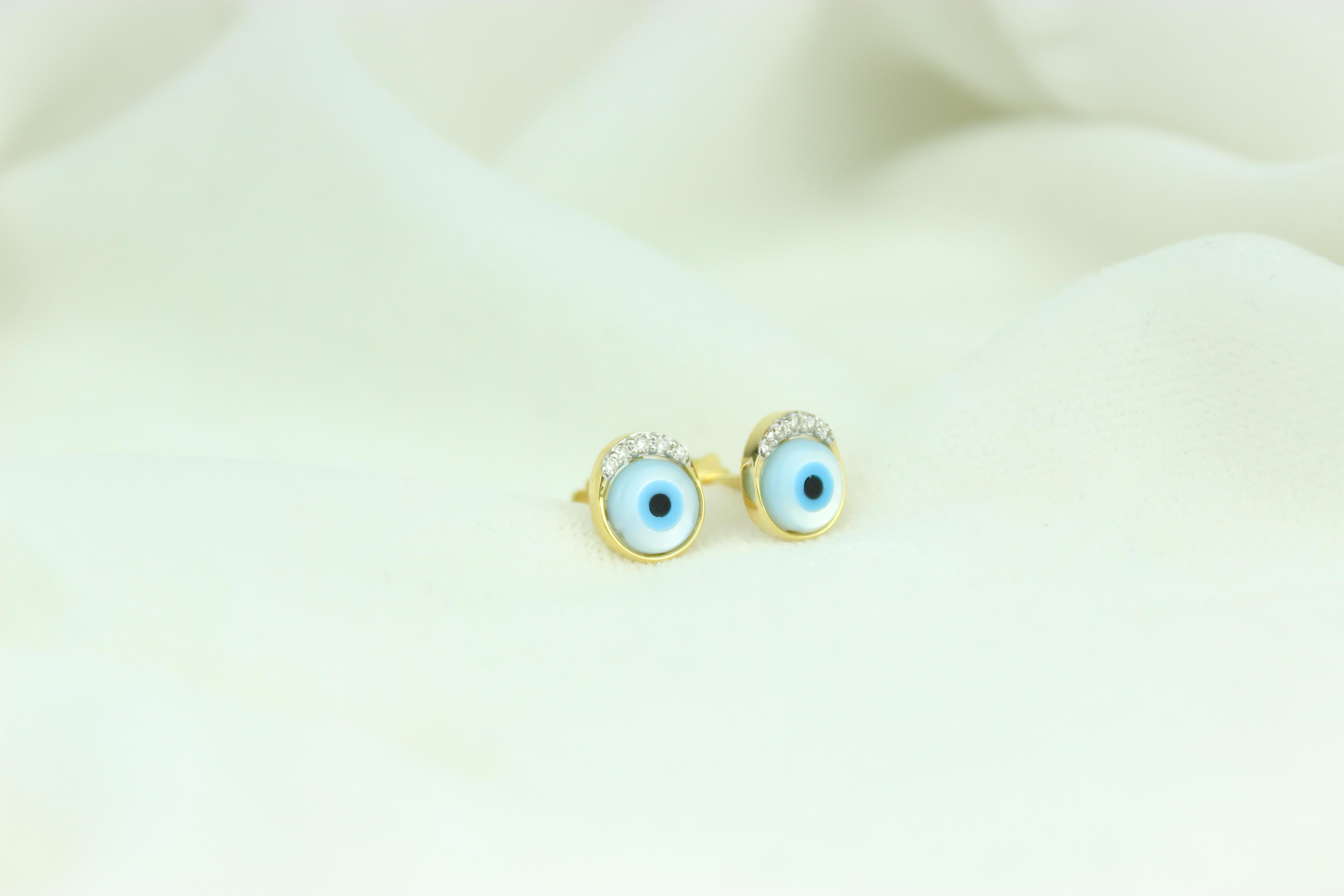 Round Cut Evil Eye Diamond Earrings for Girls (Kids/Toddlers) in 18K Solid Gold For Sale
