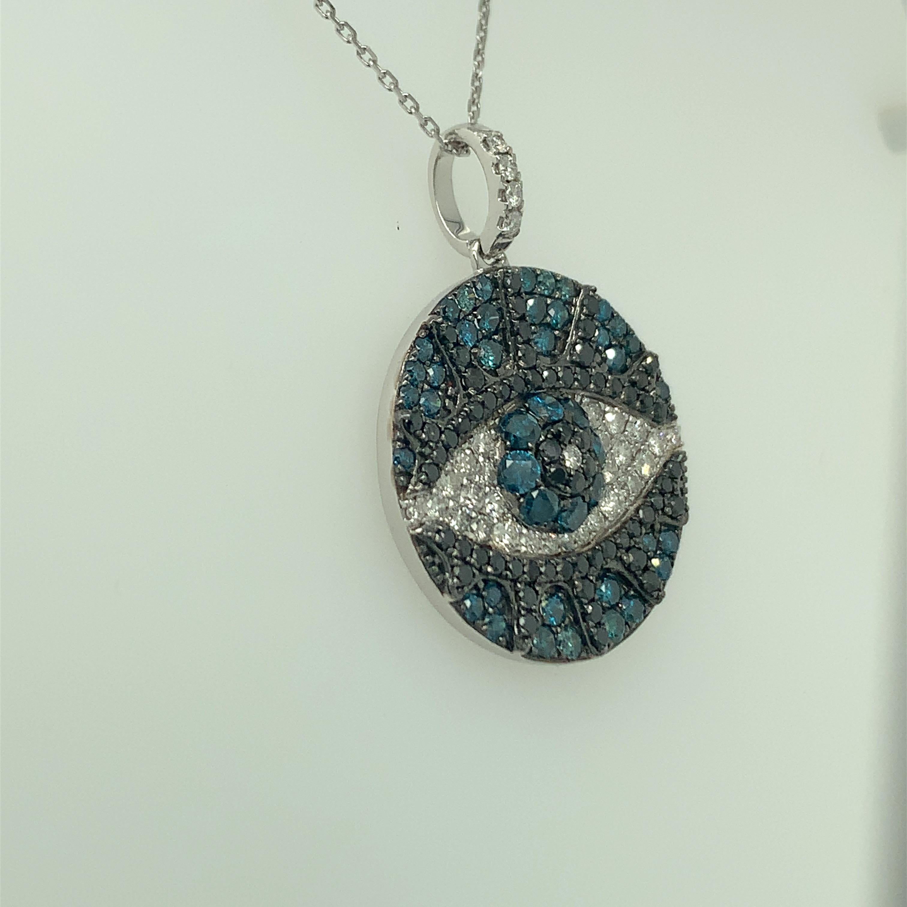 Round Cut Evil Eye Diamond Pendant For Sale