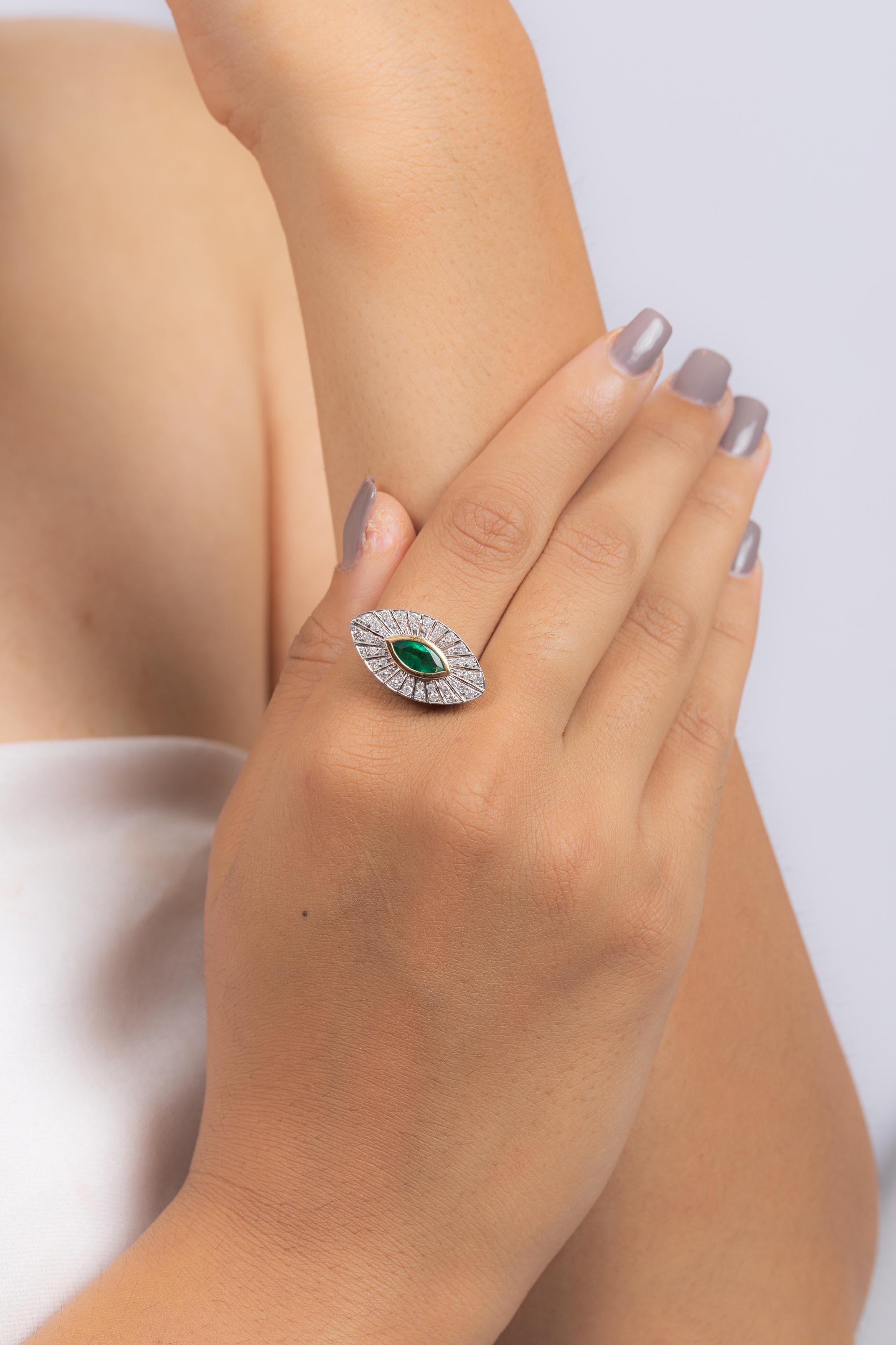 For Sale:  Statement Evil Eye Emerald Diamond Ring in 18 Karat White Gold 6