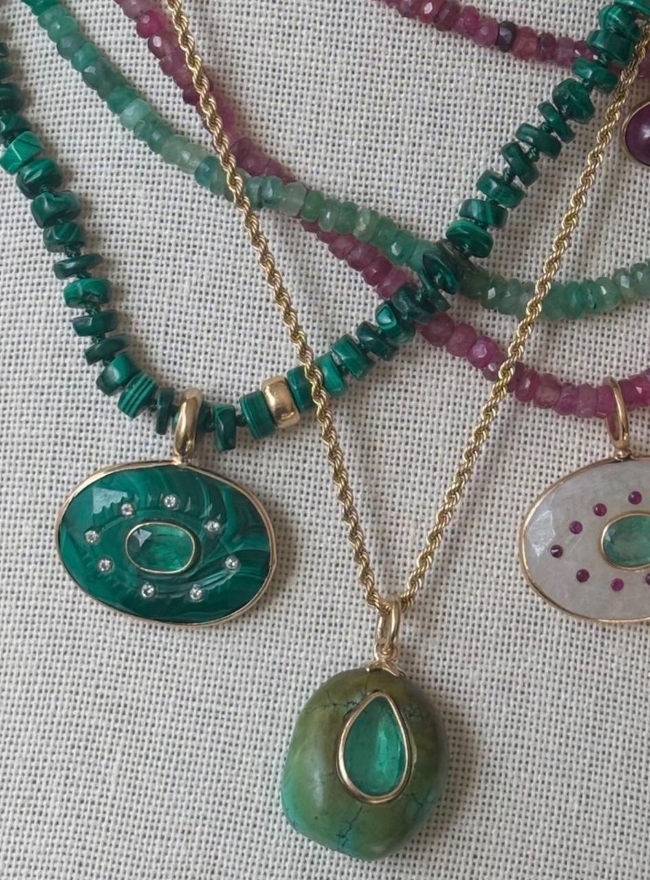 COLLANA EVIL EYE, malachite, smeraldo, diamanti e oro 14k in vendita 4