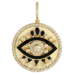 Pendentif Evil Eye enrichi de diamants pavés en or jaune 14 carats