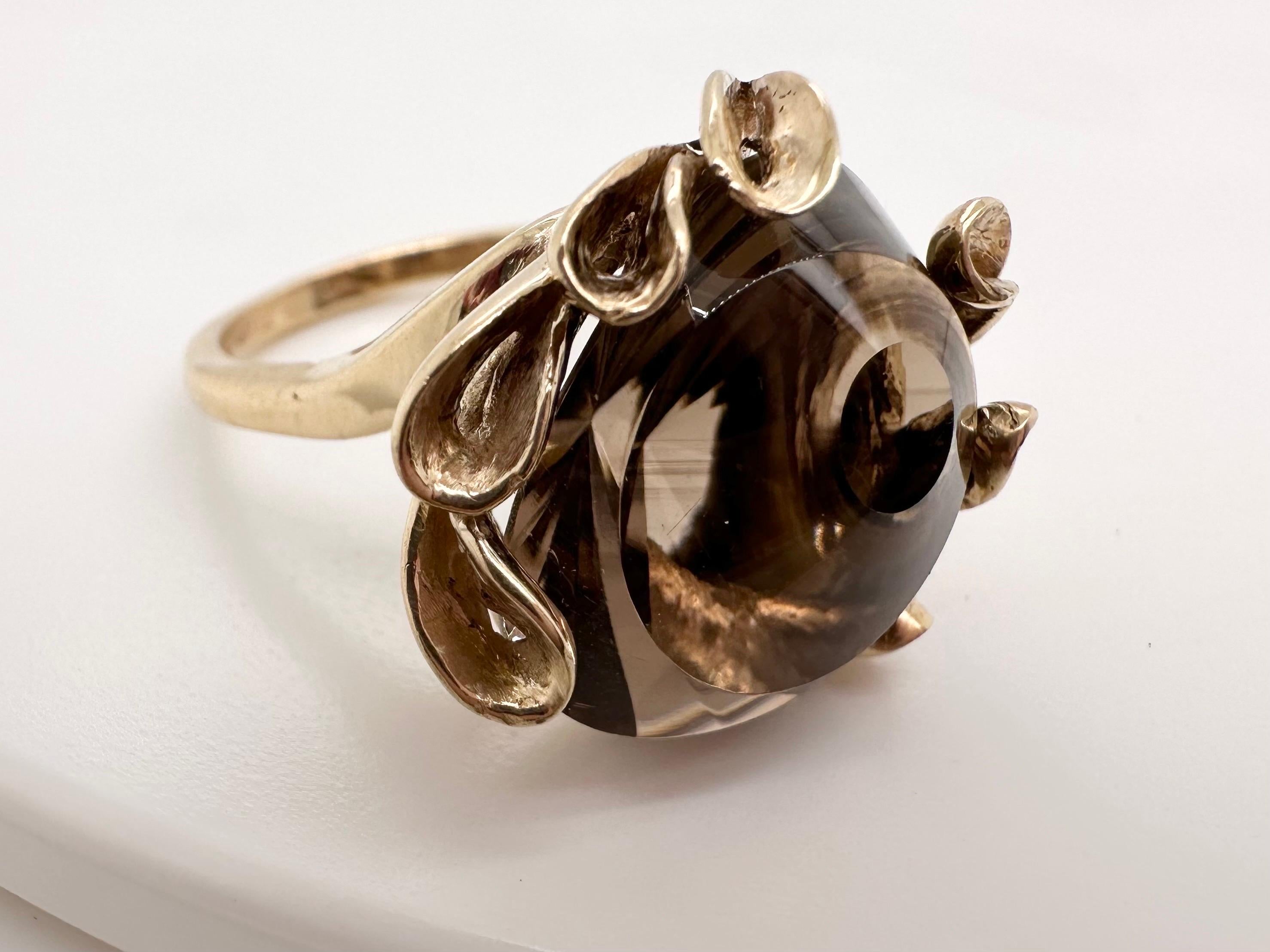 Evil eye quartz ring 14KT gold unique artist vision ring For Sale 4