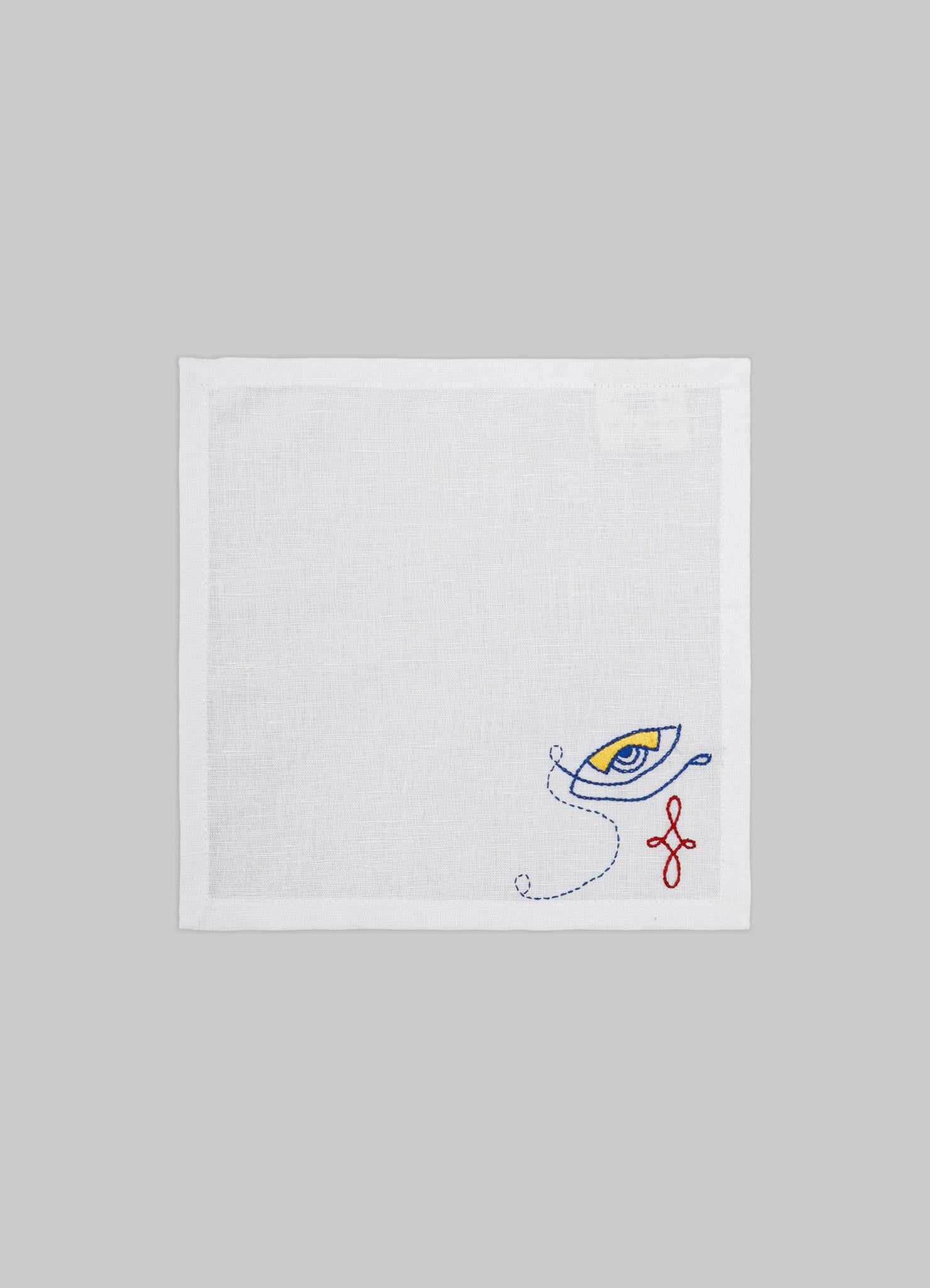 Fait main Ensemble de 4 serviettes de cocktail blanches brodées à la main Evil Eye de Vikram Goyal en vente