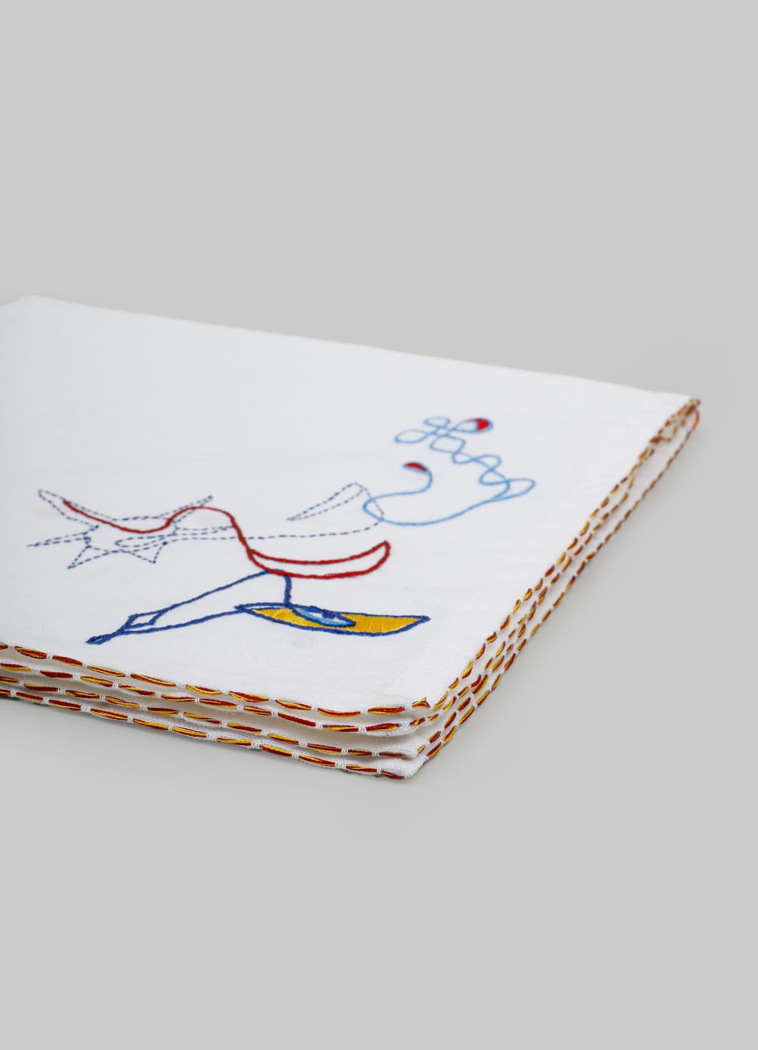 Serviette de table blanche brodée à la main 