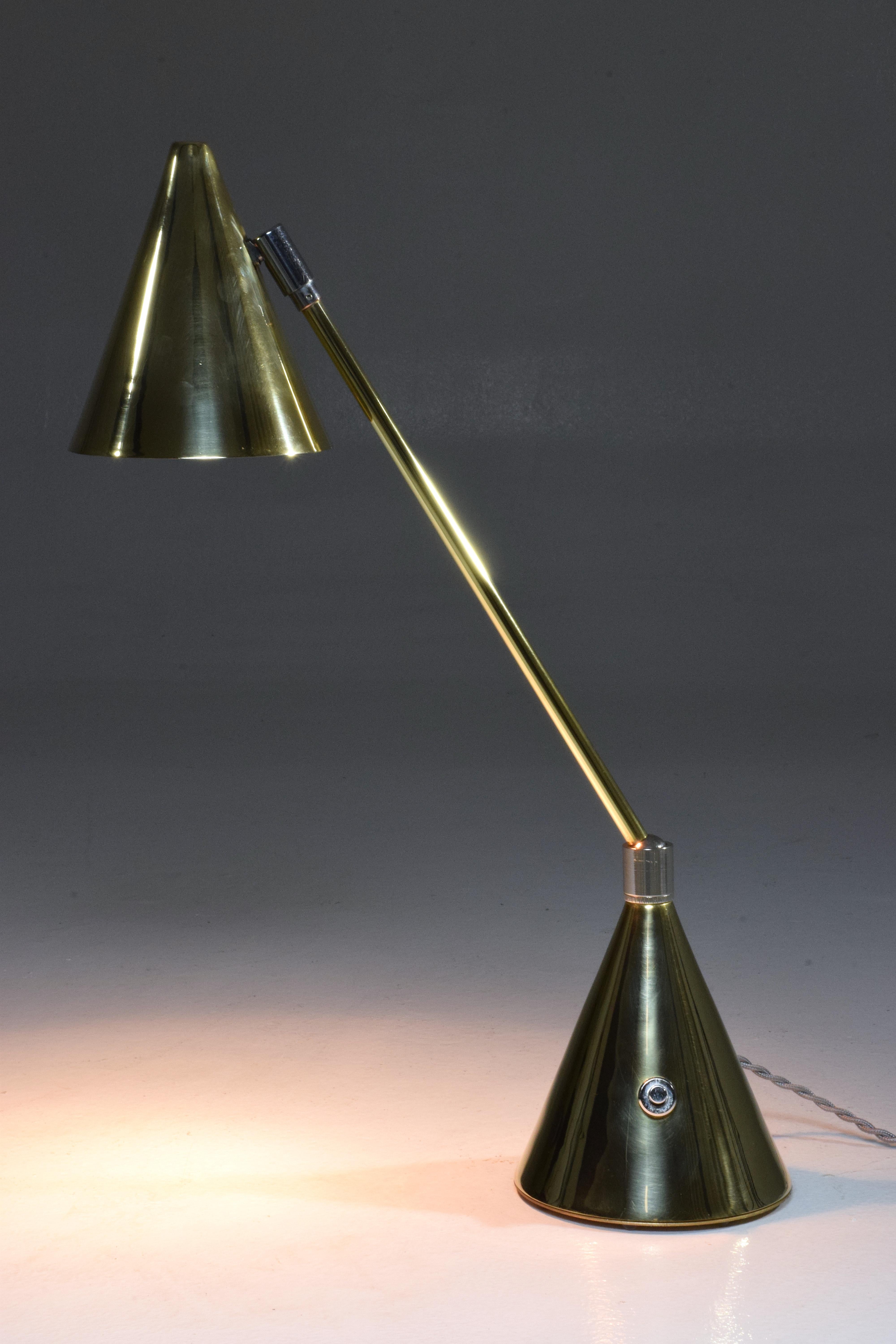 Polished Evolution-I Contemporary Brass Table Lamp
