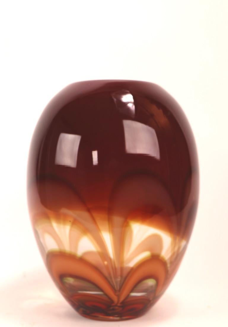  Vase en verre d'art Evolutuion de Waterford Excellent état - En vente à New York, NY