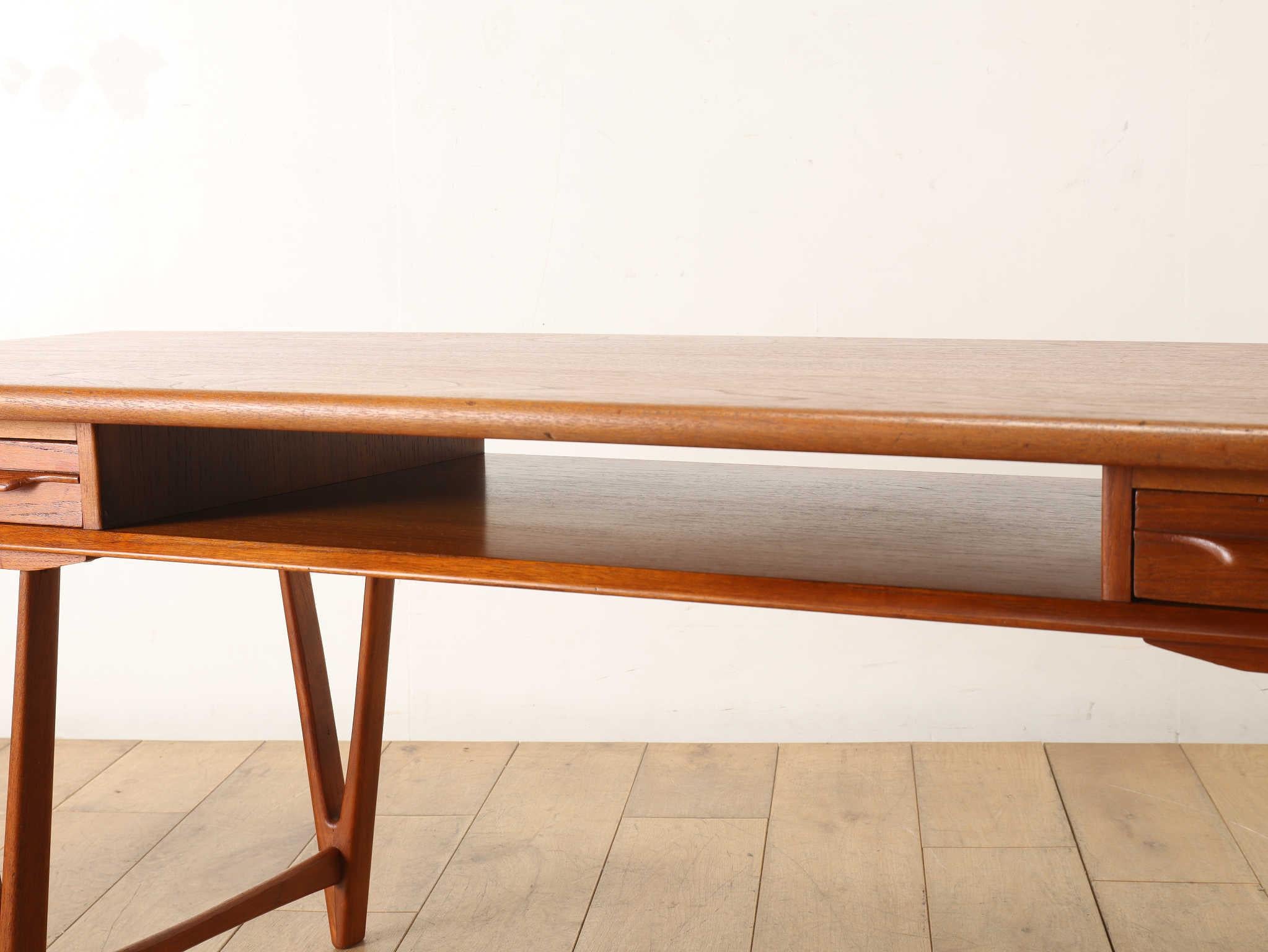 E.W. Bach Coffee Table Model.32 1960's For Sale 6