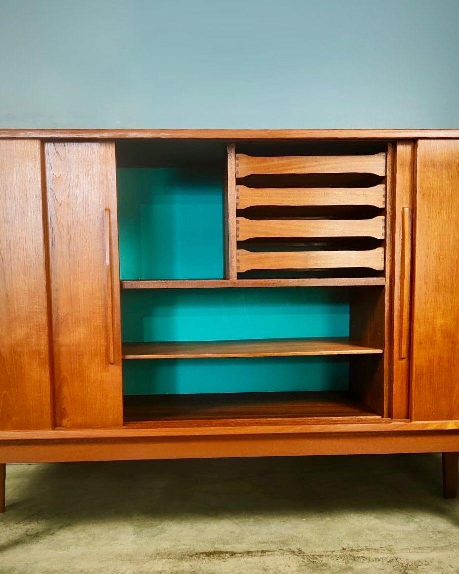 Mid-20th Century E.W Bach For Sejling Skabe Teak Danish Sliding Sideboard Credenza Mid Century For Sale