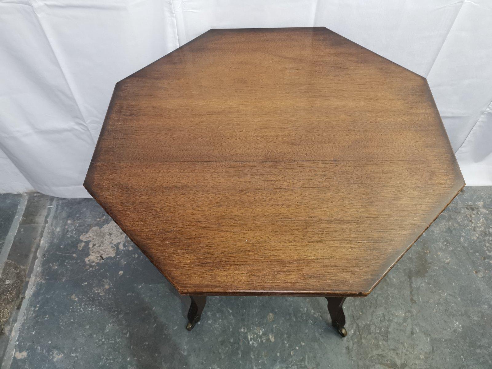 English E.W. Godwin Style of an Anglo-Japanese Side/Centre-Table For Sale