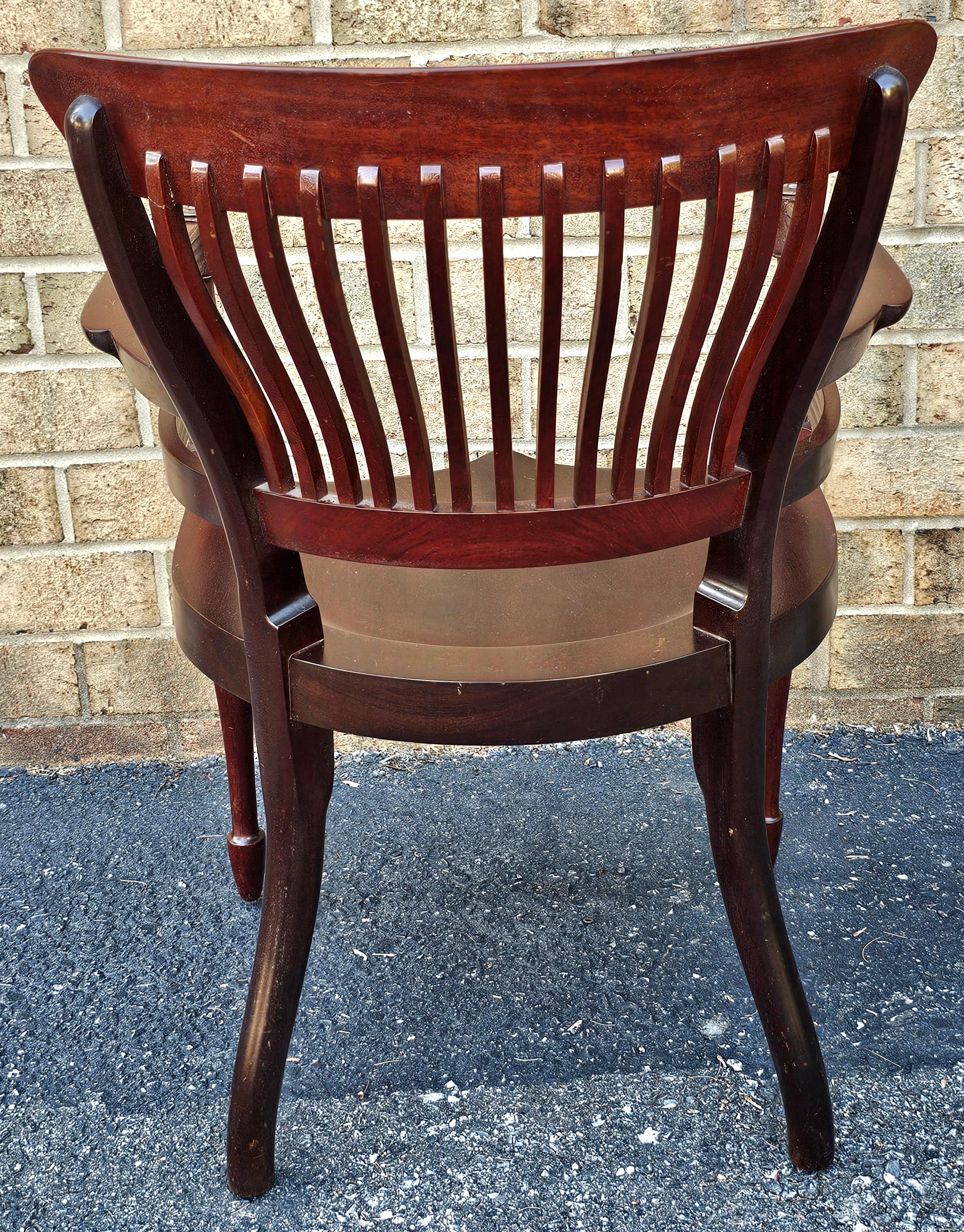 XIXe siècle E.W. Godwin(1833-1886) (Attribué) Pour James Peddle Aesthetic Movement Armchair en vente