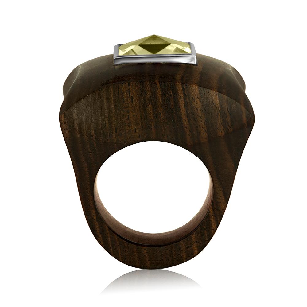 Very Modern & Beautifully Designed Ring.
The ring is Ebony Wood
The ring is also 18K White Gold
The ring has a 16.0 Carat Citrine Bezel Set
The ring is by E.W. Schreiber KG
Made in Germany.
The ring measures 1.25