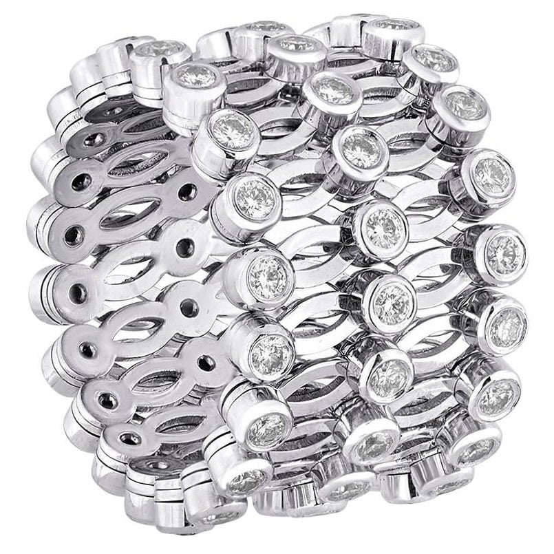 E.W. Schreiber KG Bague réglable en or avec diamants de 1,30 carat en vente