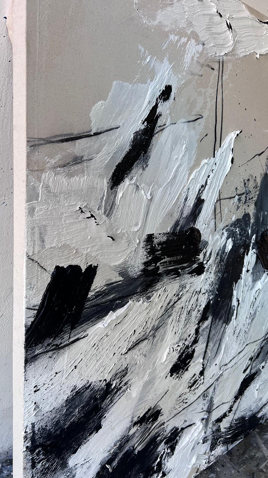 Verborgene Tiefen (Abstrakte Malerei) (Grau), Abstract Painting, von Ewa Matyja