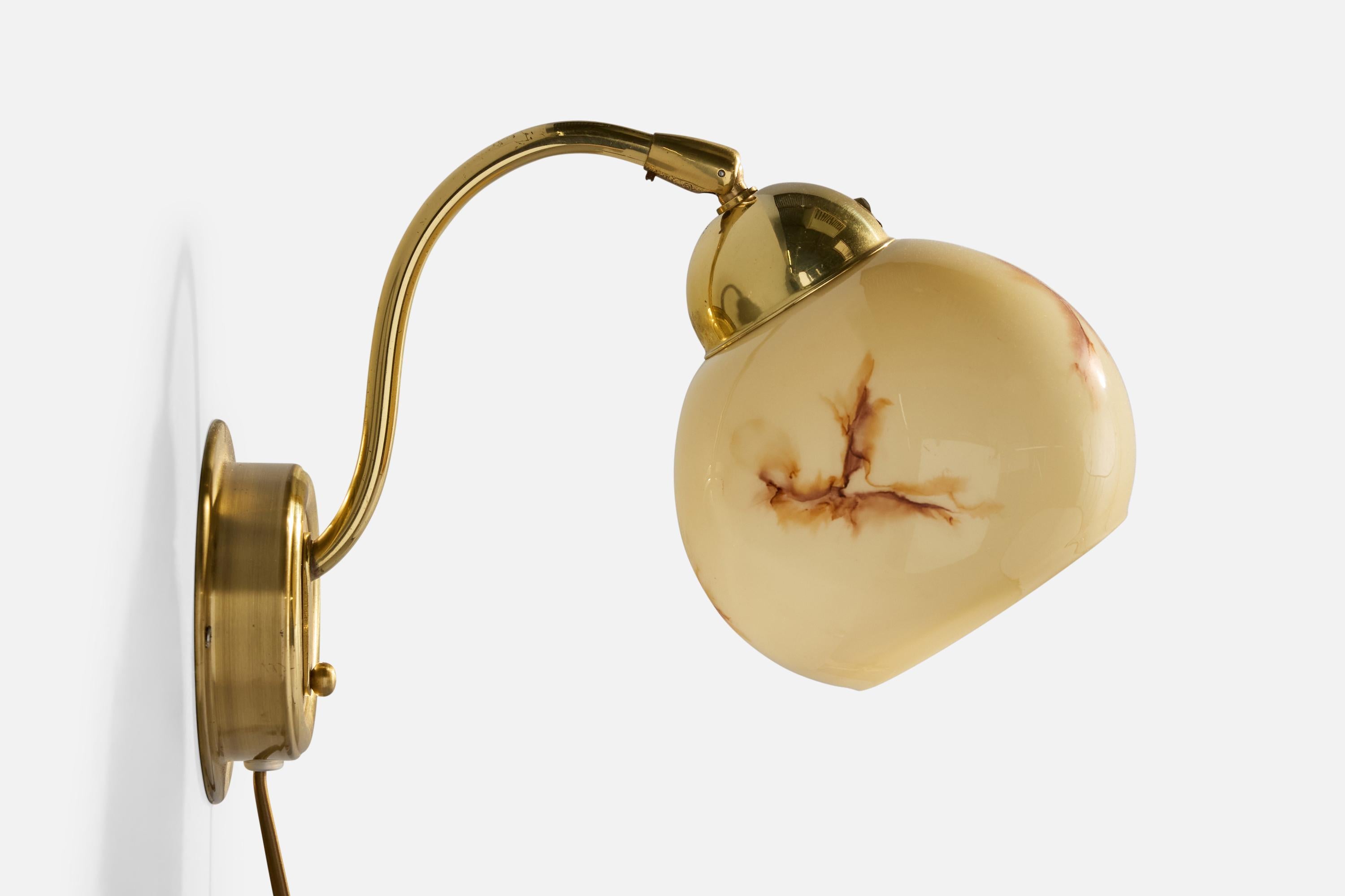 EWÅ Värnamo, Wall Lights, Brass, Glass, Sweden, 1970s In Good Condition For Sale In High Point, NC