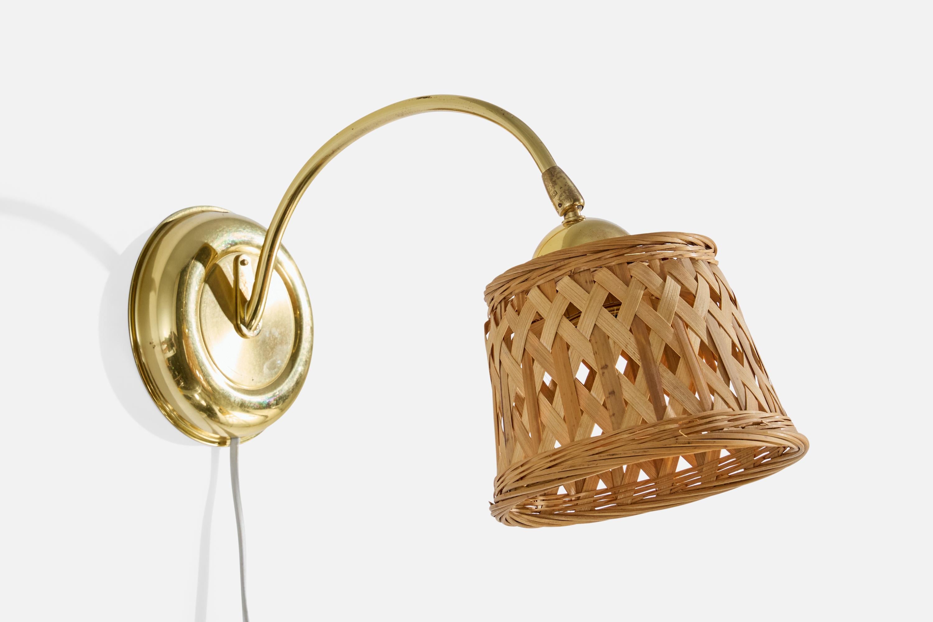 Svedese Ewå Värnamo, Lampade da parete, Ottone, Rattan, Svezia, anni '1960 in vendita