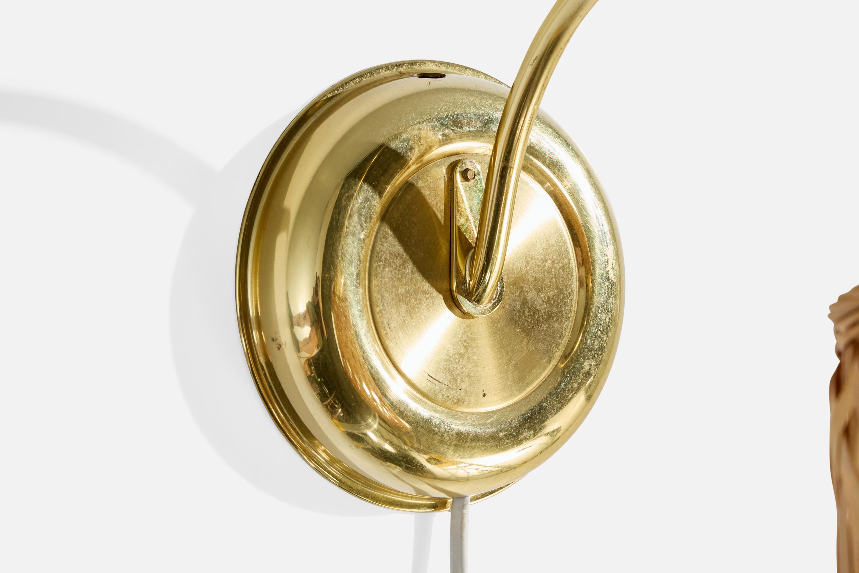 Metà XX secolo Ewå Värnamo, Lampade da parete, Ottone, Rattan, Svezia, anni '1960 in vendita