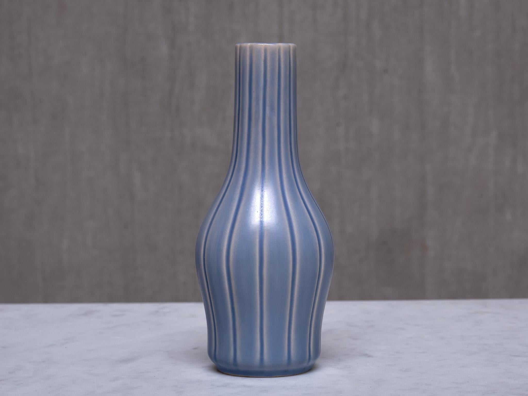 Vaso in ceramica a righe blu Ewald Dahlskog, Bobergs Fajansfabrik AB, Svezia, anni '30 in vendita 3