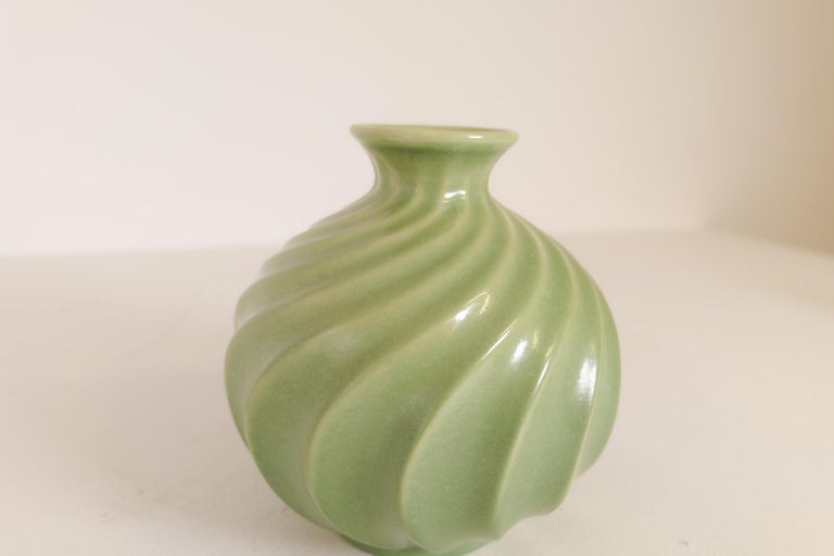 Ewald Dahlskog for Bo Fajans, Large Swedish Ceramic Vase 4