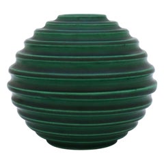 Ewald Dahlskog, Green Art Deco Globose Vase, Bo Fajans, Sweden, 1930s