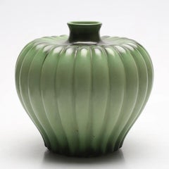 Ewald Dahlskog, large ceramic vase, Bo fajans, Swedish Grace. H 26 cm