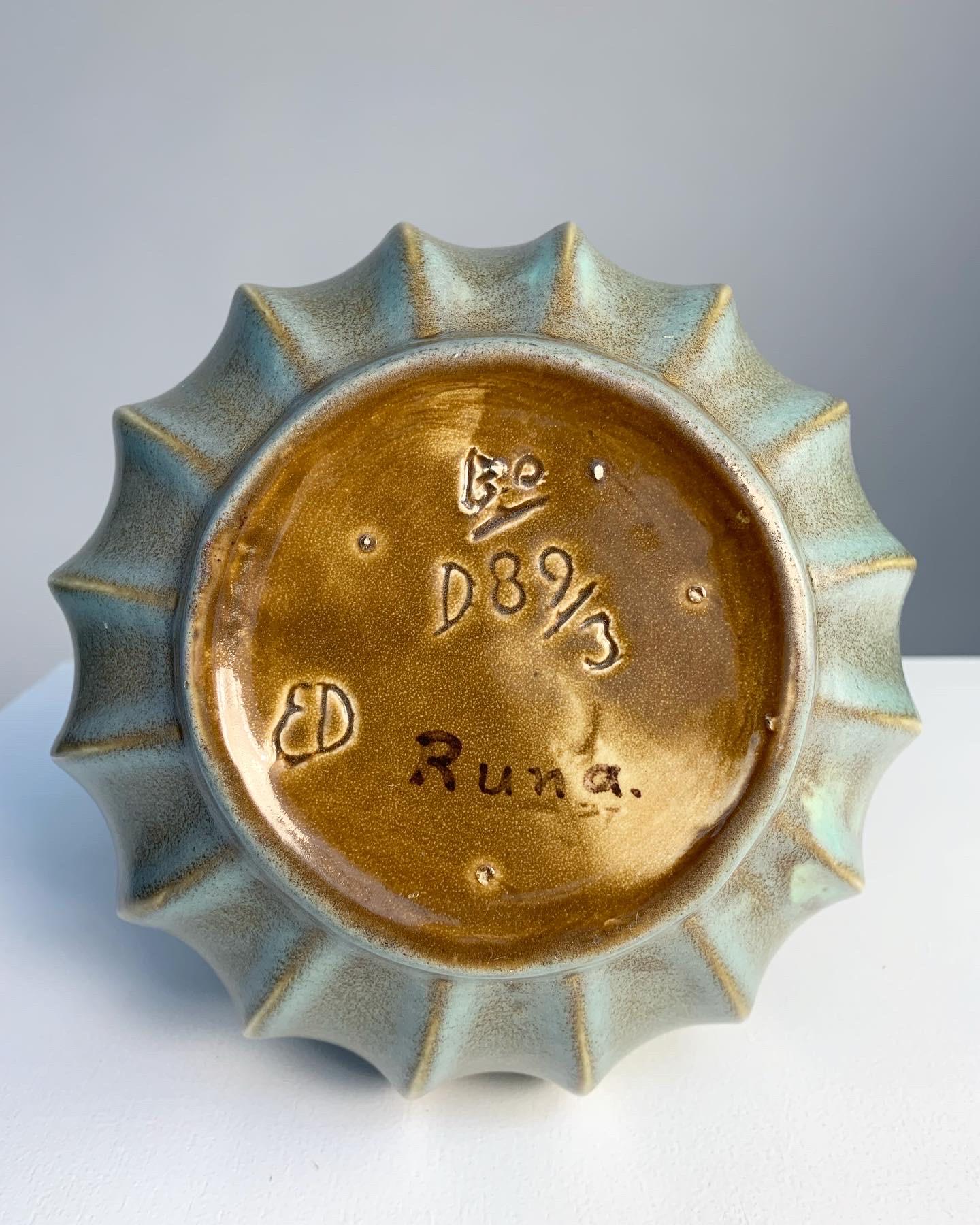 Vase Ewald Dahlskog pour Bo Fajans Runa en faïence, Suède, années 1940 en vente 2