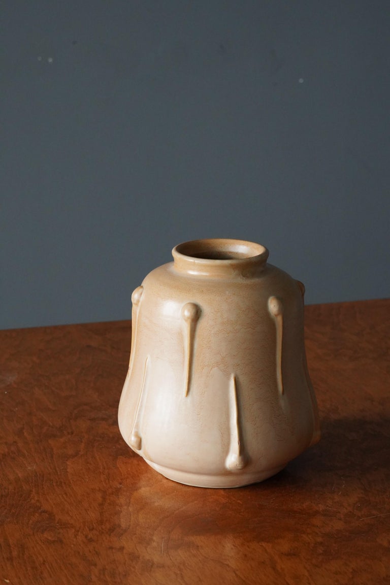 Swedish Ewald Dahlskog, Vase, Brown Glazed Earthenware, Bo Fajans, Sweden, 1930s For Sale