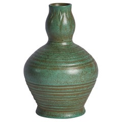 Ewald Dahlskog, Vase, Earthenware, Sweden, 1930s