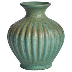 Ewald Dahlskog, Vase, Earthenware, Sweden, 1930s