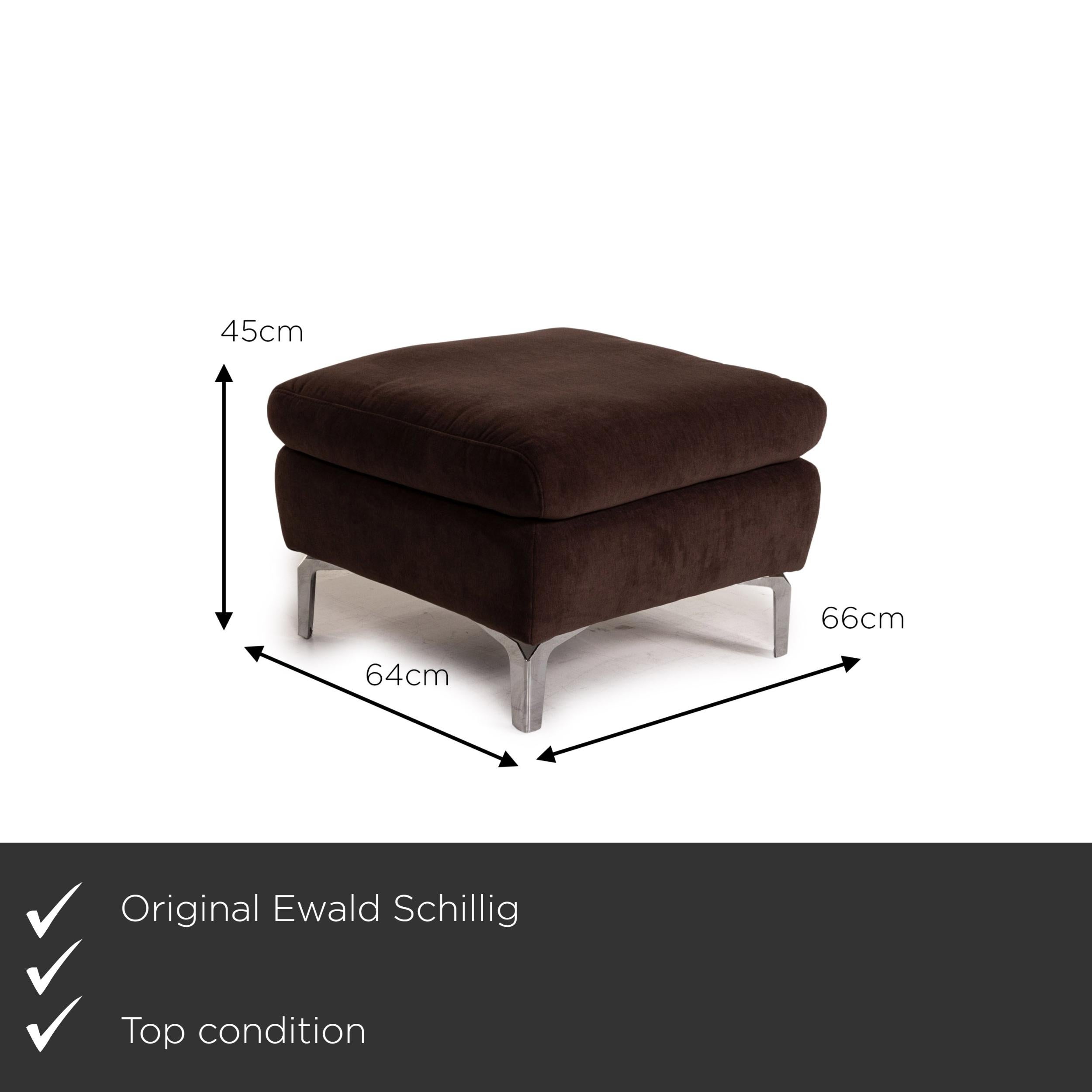 We present to you an Ewald Schillig Brand Inez fabric sofa brown dark brown ottoman.
 

 Product measurements in centimeters:
 

 Depth: 64
Width: 66
 Height: 45.





 