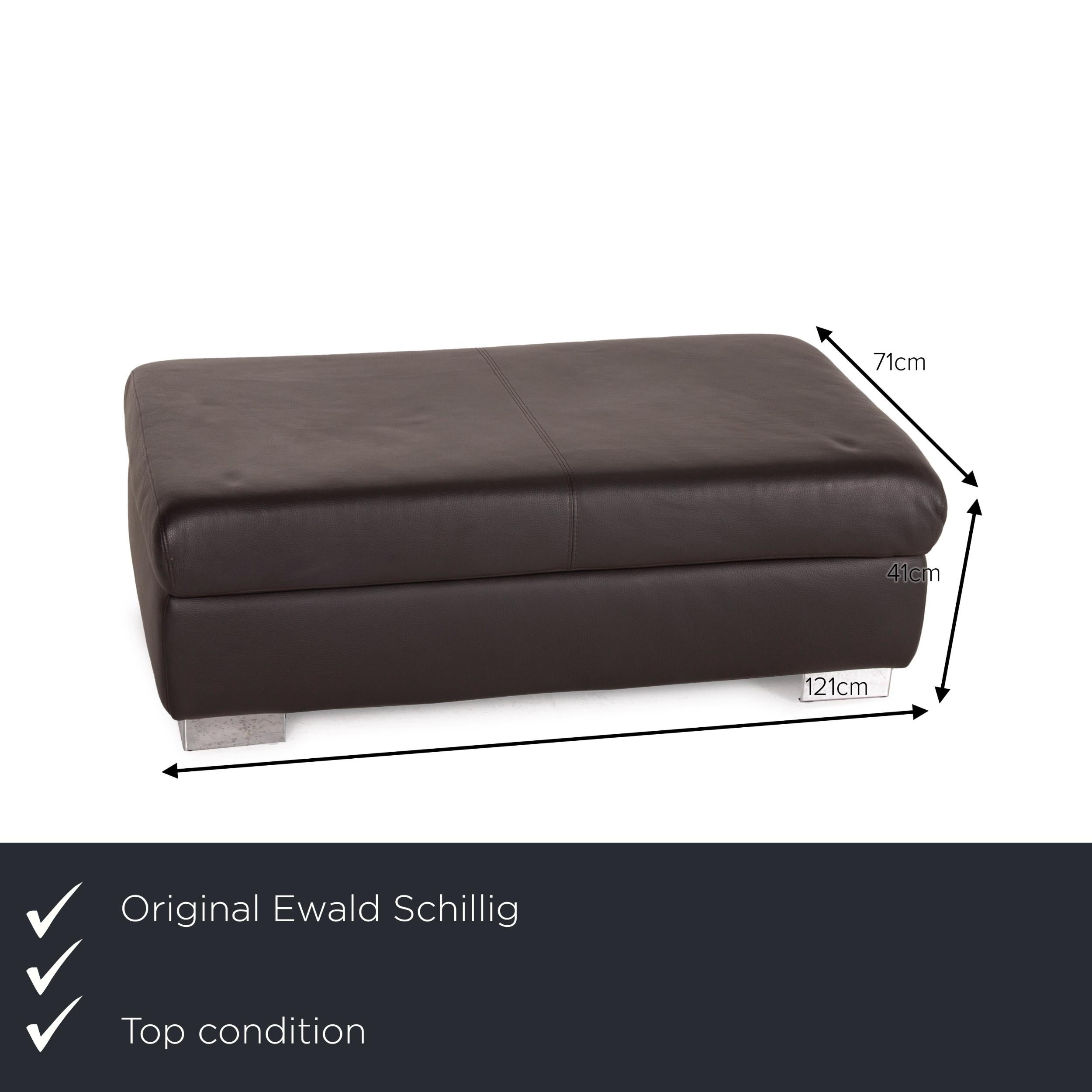 We present to you an Ewald Schillig Courage leather stool dark brown bench brown.
  
 

 Product measurements in centimeters:
 

 depth: 71
 width: 121
 height: 41.


  
 

   