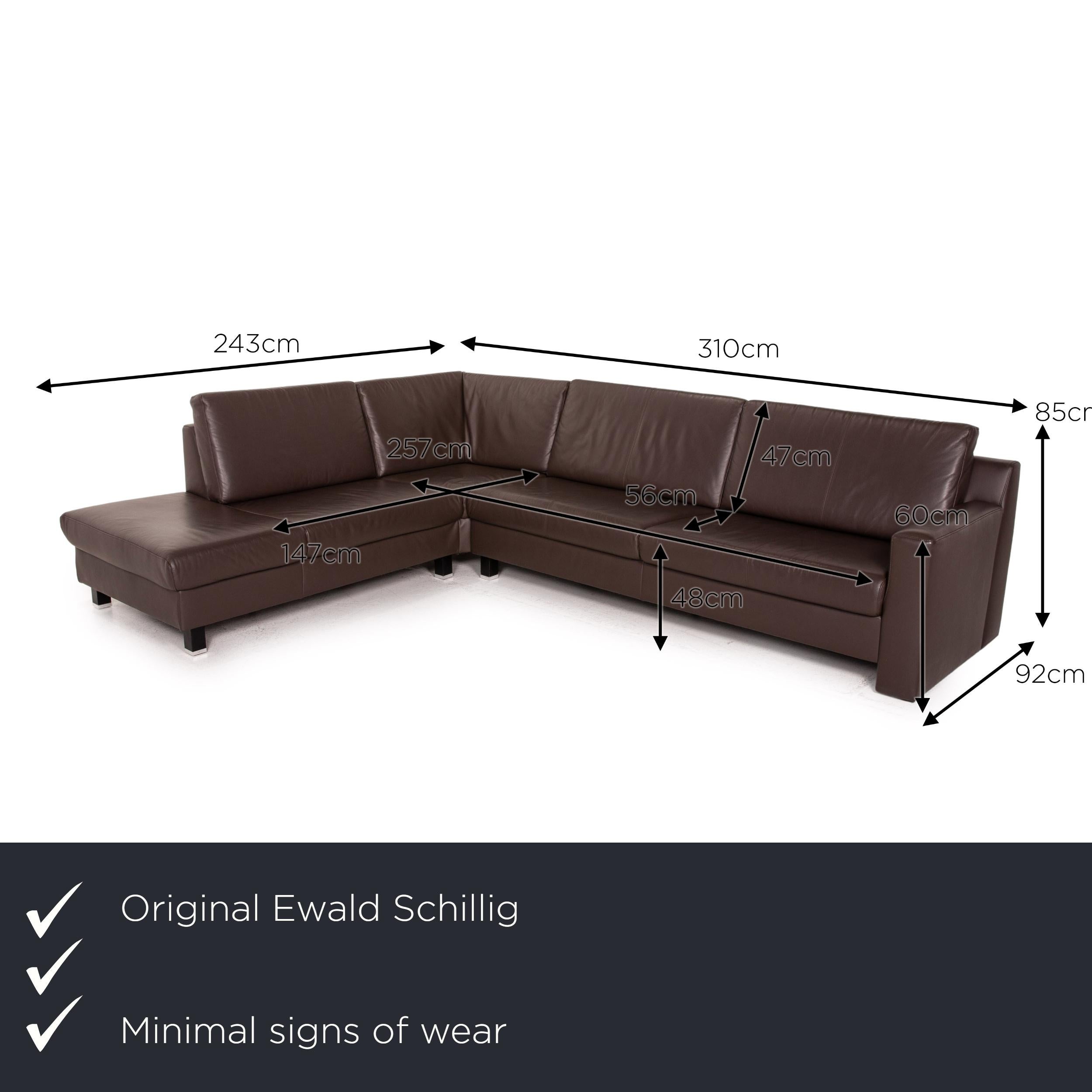 We present to you an Ewald Schillig Flex Plus leather corner sofa brown dark brown sofa couch.


 Product measurements in centimeters:
 

Depth: 92
Width: 243
Height: 85
Seat height: 48
Rest height: 60
Seat depth: 56
Seat width: