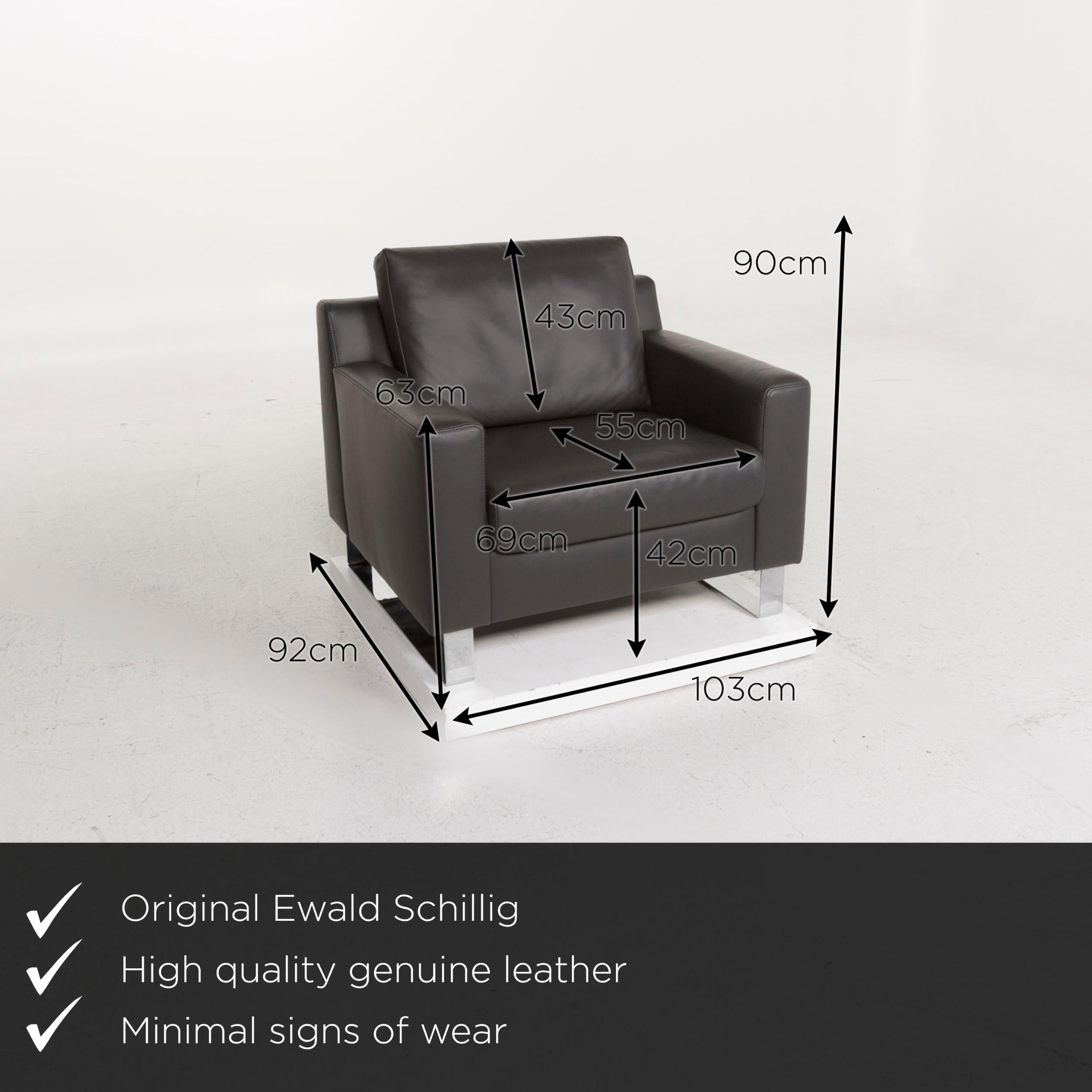 We present to you an Ewald Schillig leather armchair gray.

 

 Product measurements in centimeters:
 

Depth 92
Width 103
Height 90
Seat height 42
Rest height 63
Seat depth 55
Seat width 69
Back height 43.