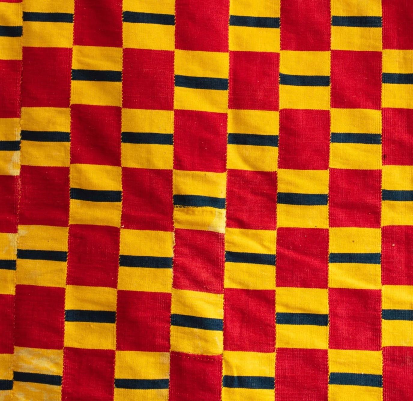 Ewe Cloth with Squares Woven in Red and Saffron Yellow In Good Condition For Sale In London, GB