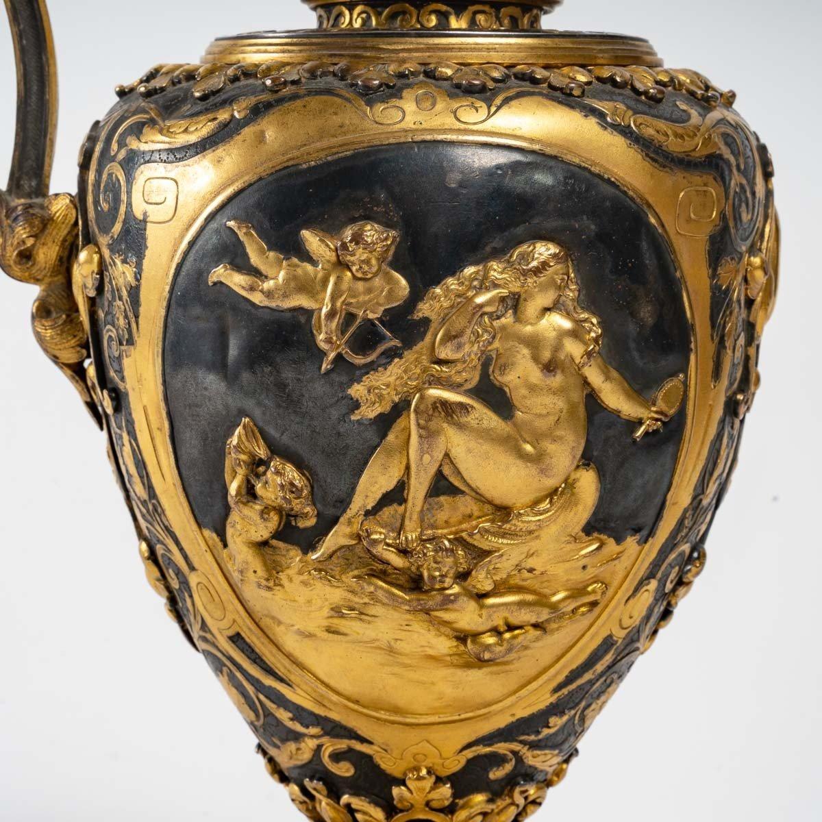 Ewer with Its Patinated and Gilded Brass Basin, 19th Century For Sale 5