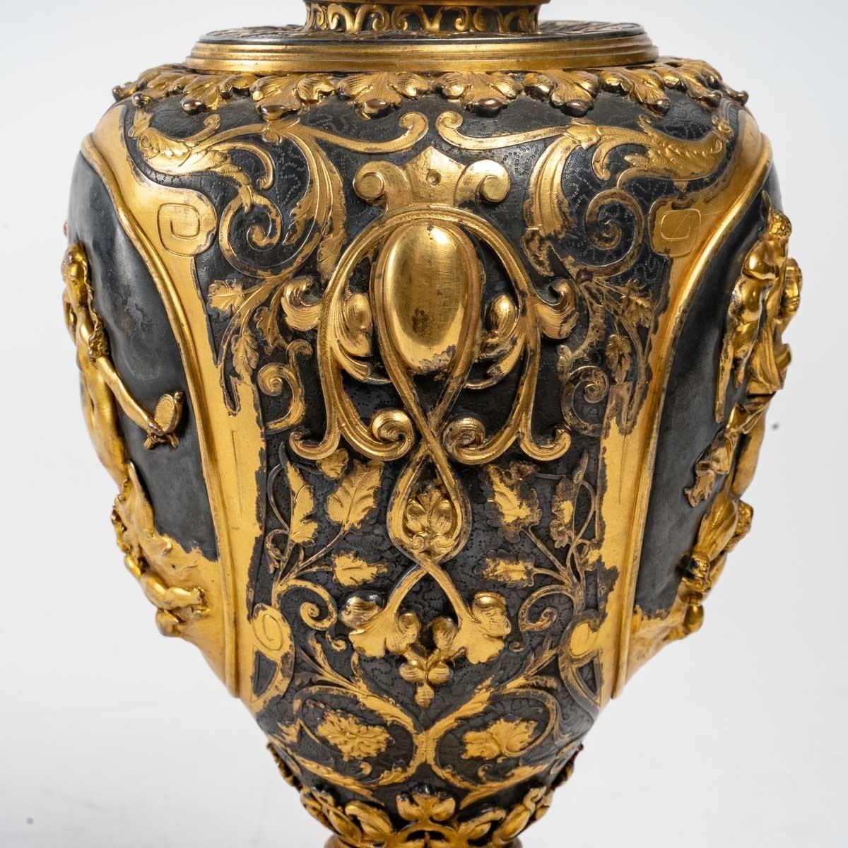 Ewer with Its Patinated and Gilded Brass Basin, 19th Century For Sale 1