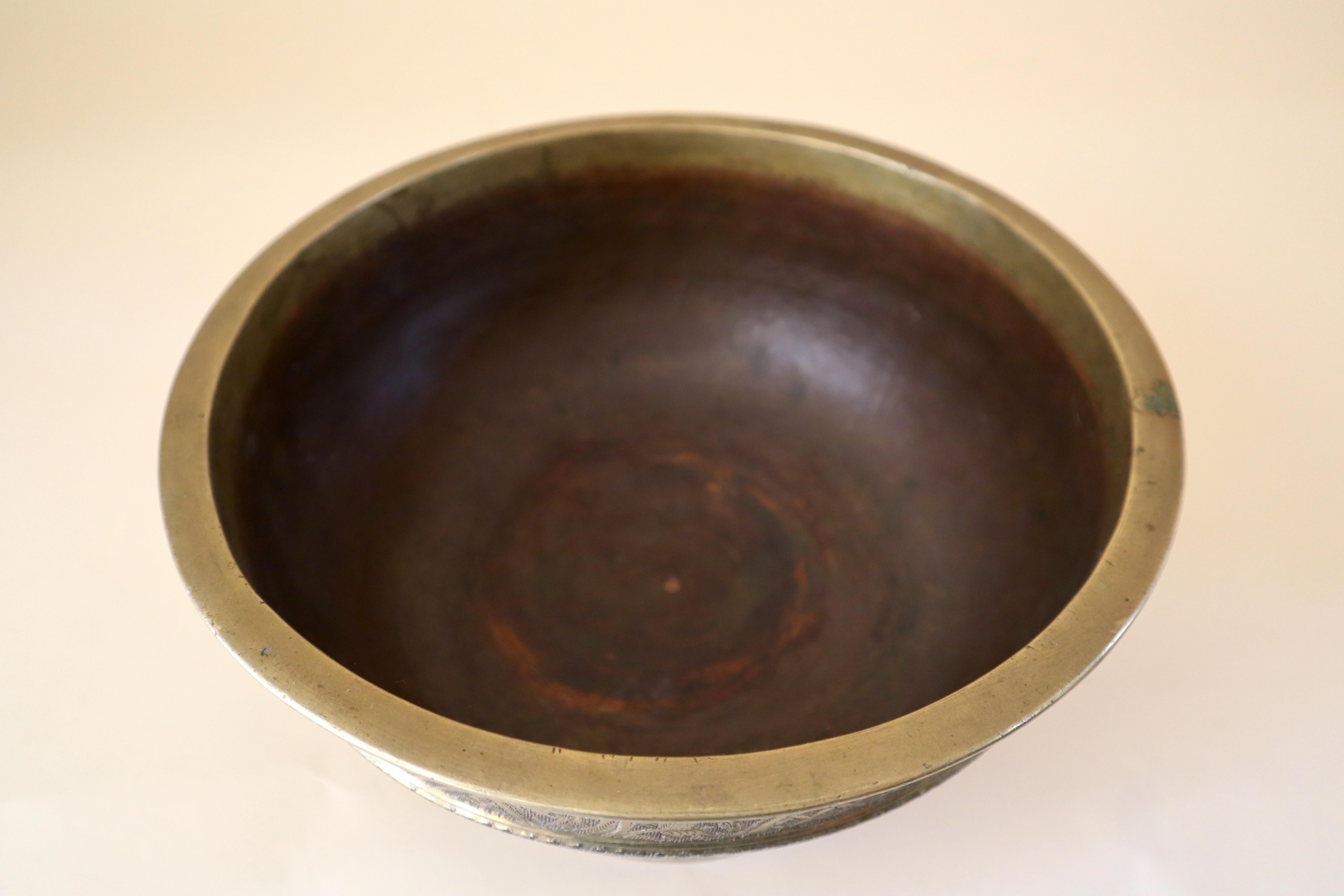 set of bronze bowl in indonesia