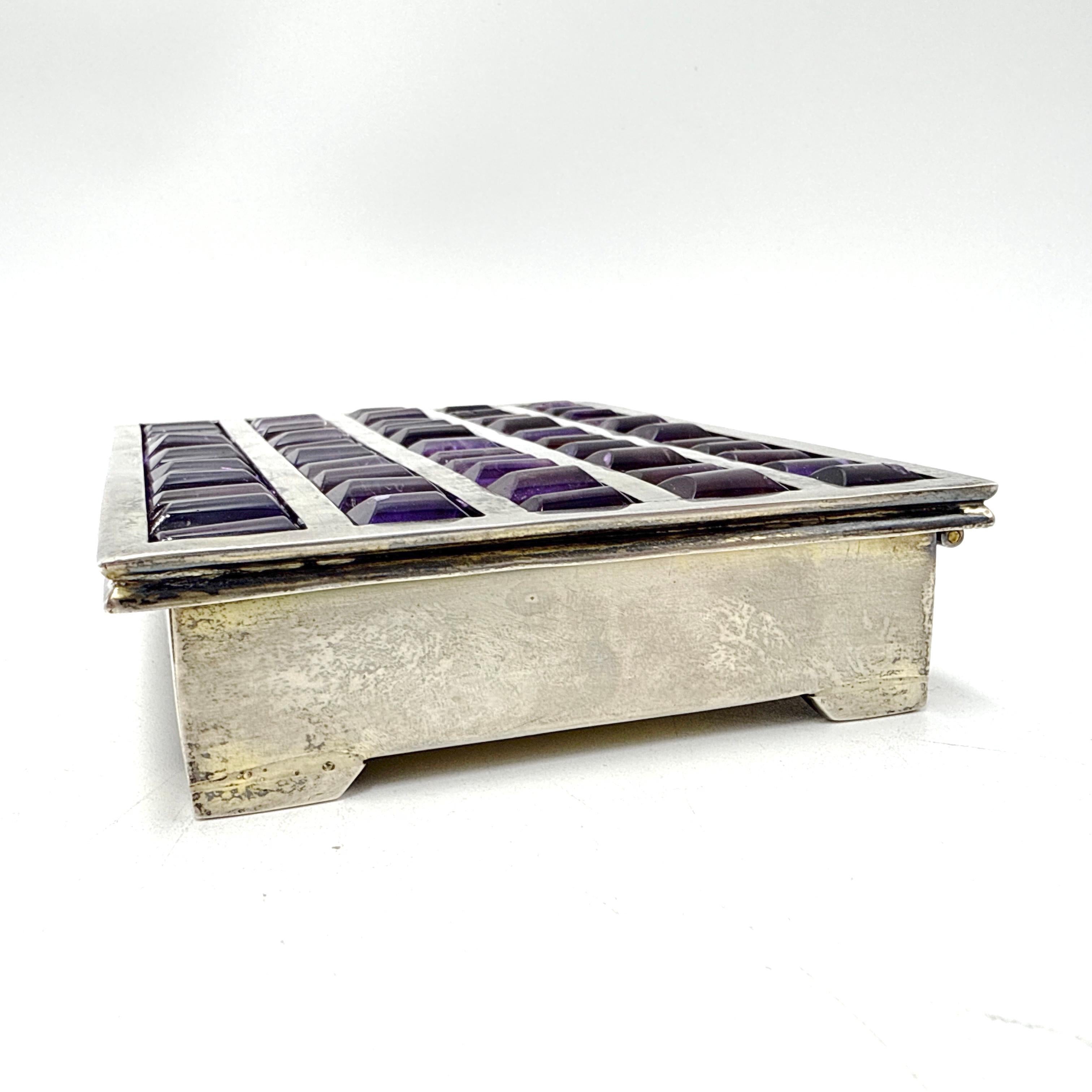 EX Sotheby's. Proprietà di Jacqueline Onassis. Un'opera europea della metà del XX secolo In condizioni buone in vendita a Victoria, BC